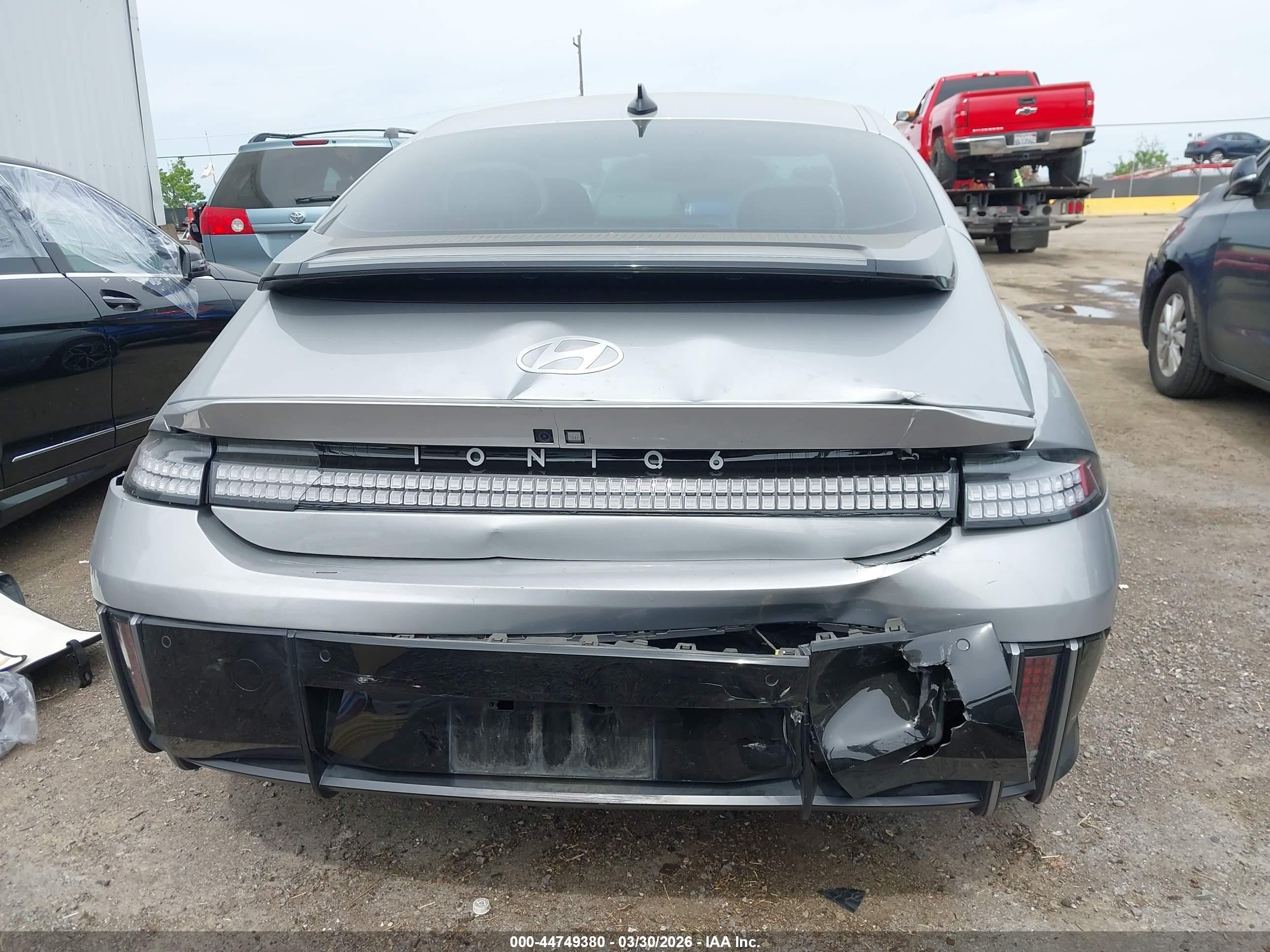 2023 Hyundai Ioniq 6 Sel Gray vin: KMHM34AA2PA033492