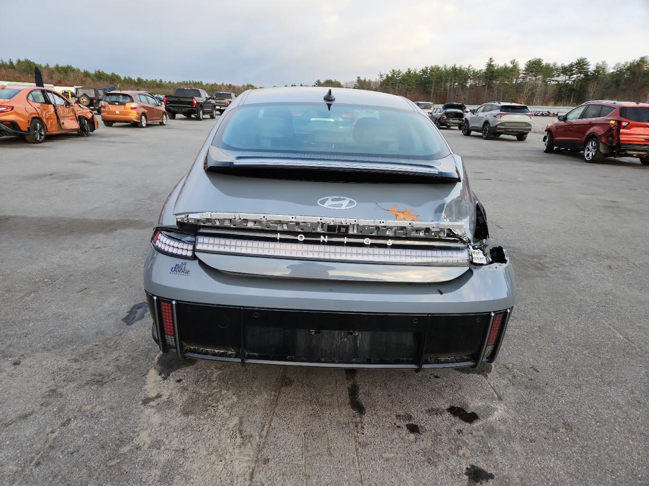 2024 Hyundai Ioniq 6 Sel Gray vin: KMHM34AC2RA058977