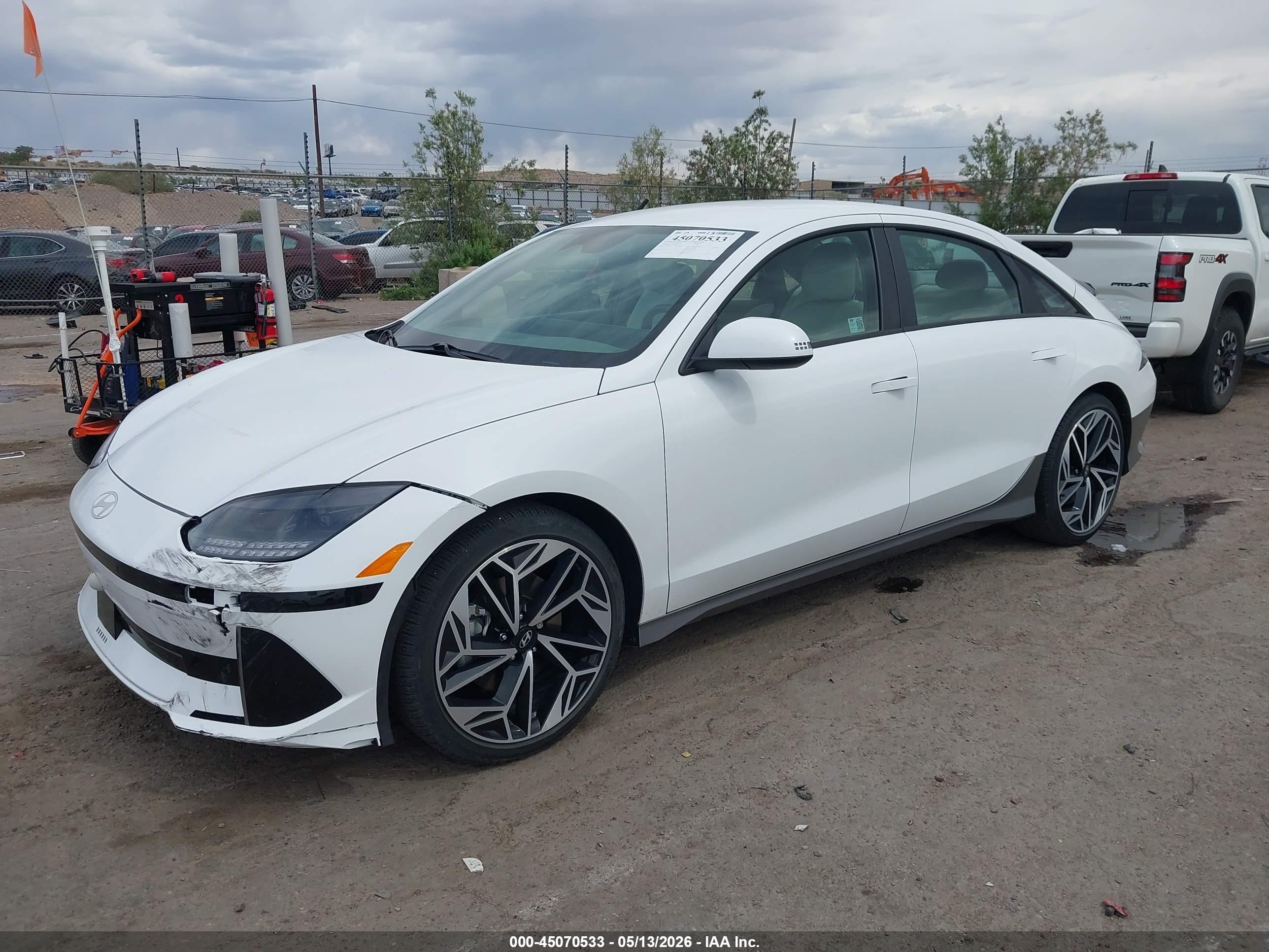 2024 Hyundai Ioniq 6 Sel White vin: KMHM34AC3RA080342