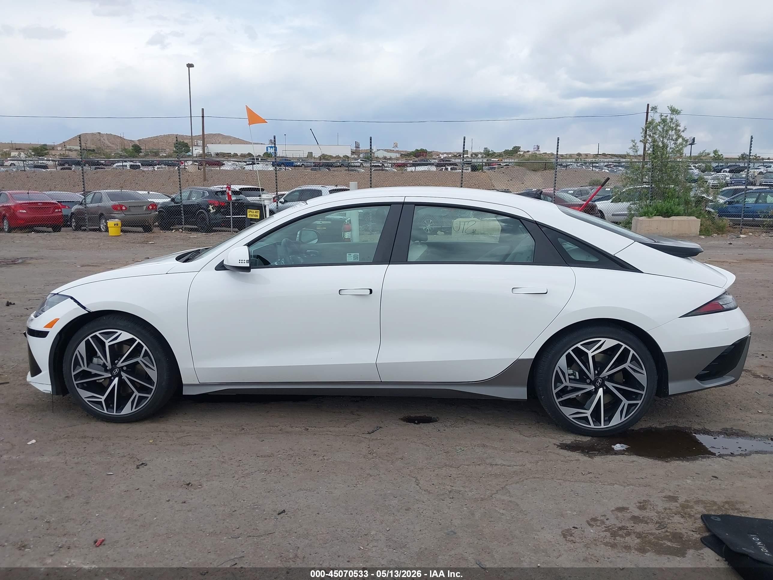 2024 Hyundai Ioniq 6 Sel White vin: KMHM34AC3RA080342