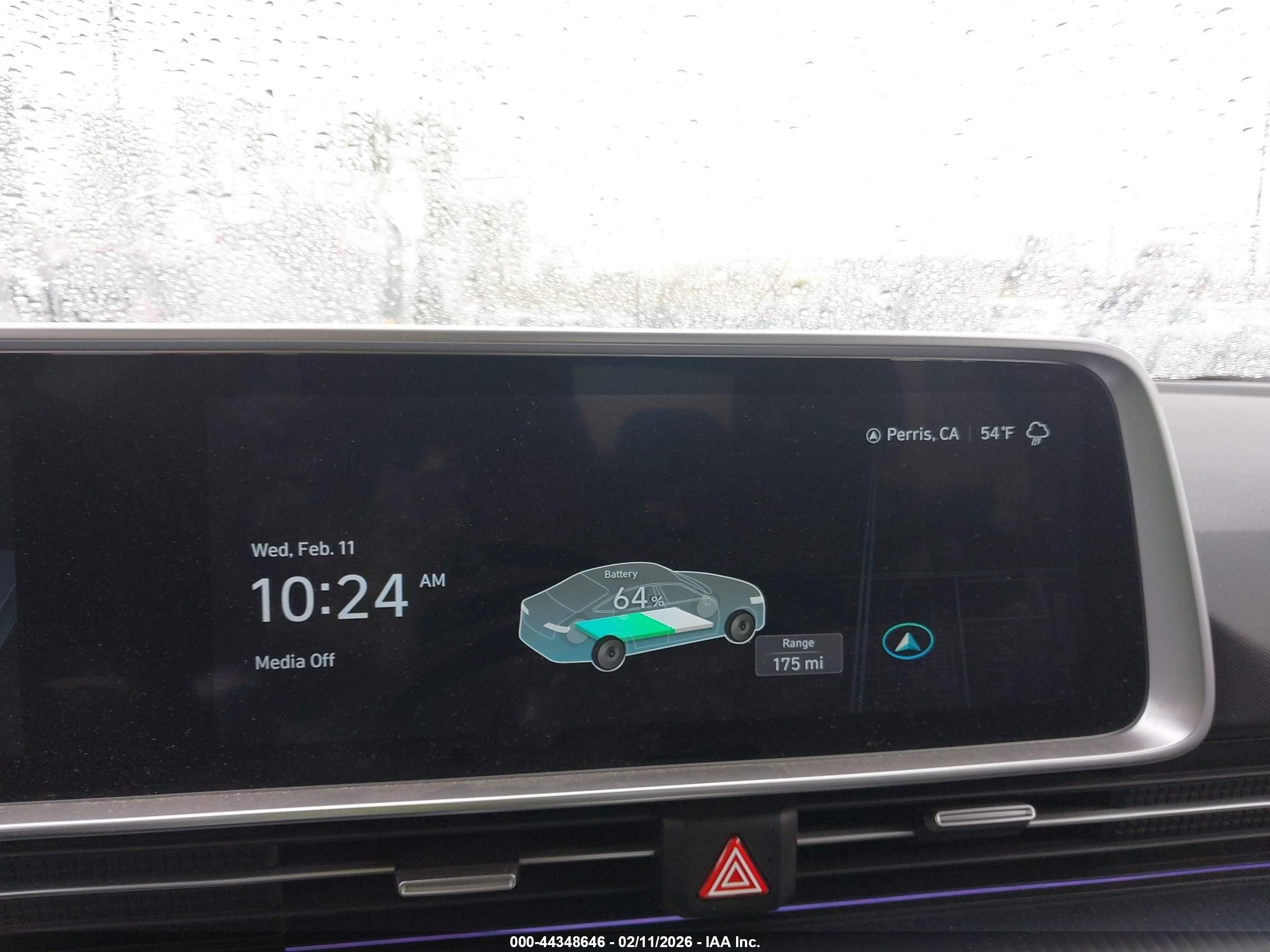 2024 Hyundai Ioniq 6 Limited Silver vin: KMHM54AA5RA074969
