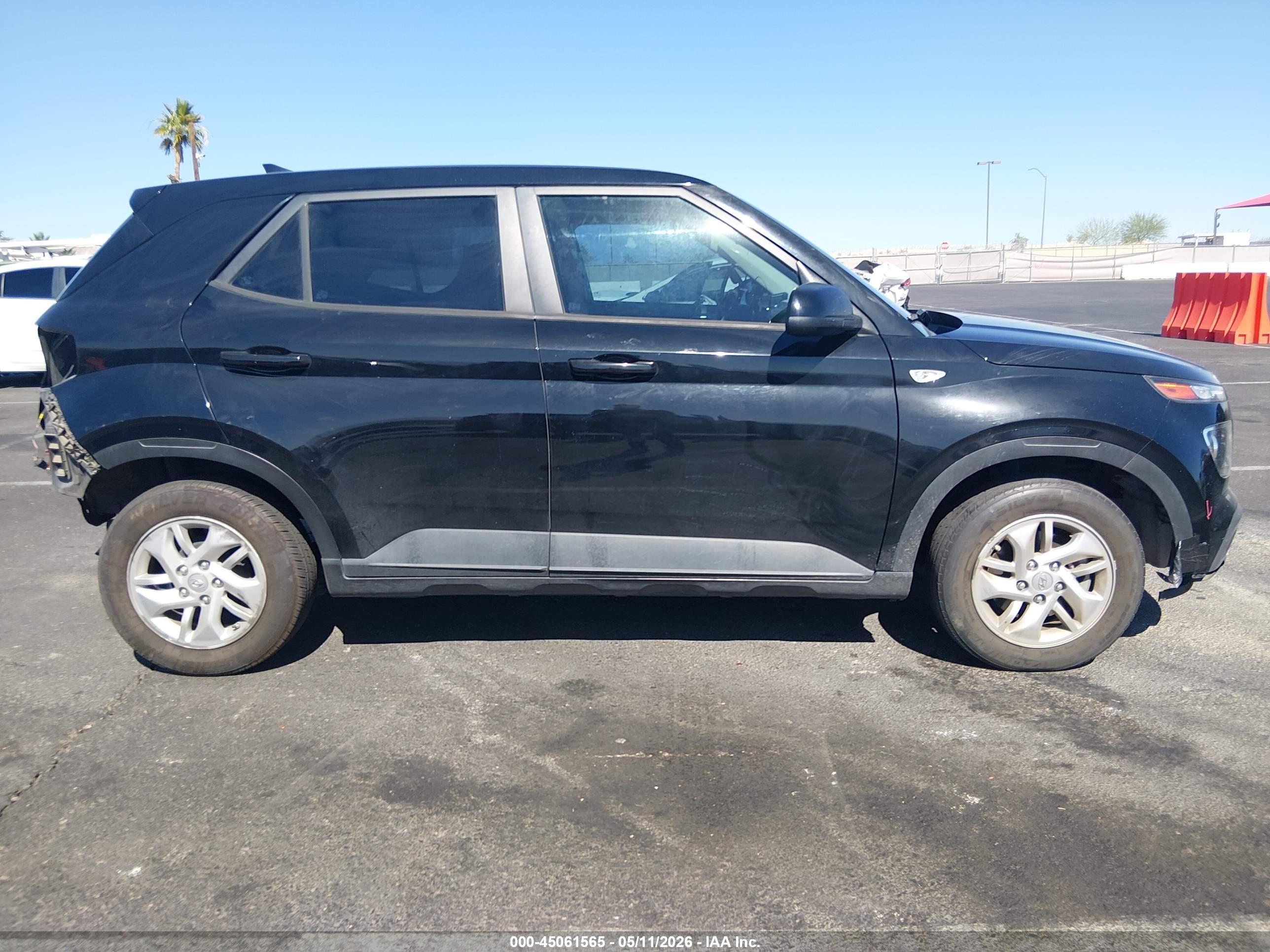 2021 Hyundai Venue Se Черный vin: KMHRB8A30MU068950