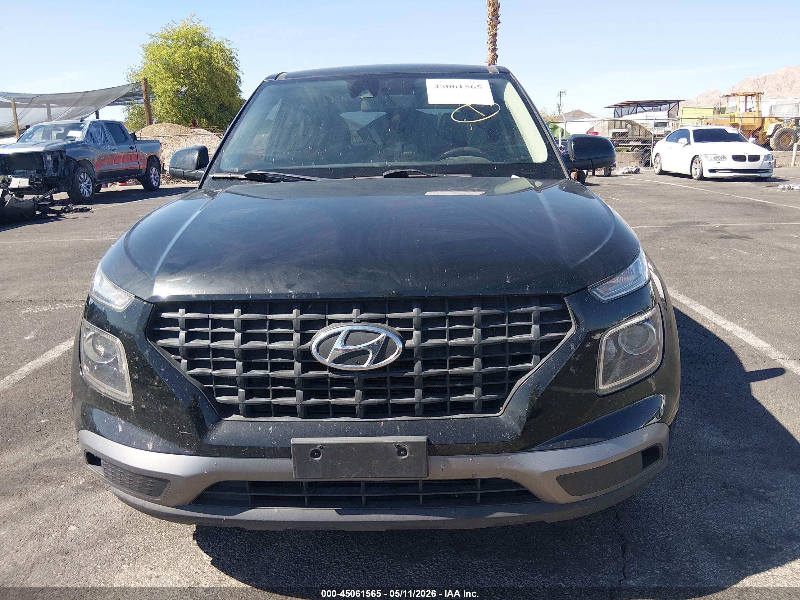 2021 Hyundai Venue Se Черный vin: KMHRB8A30MU068950
