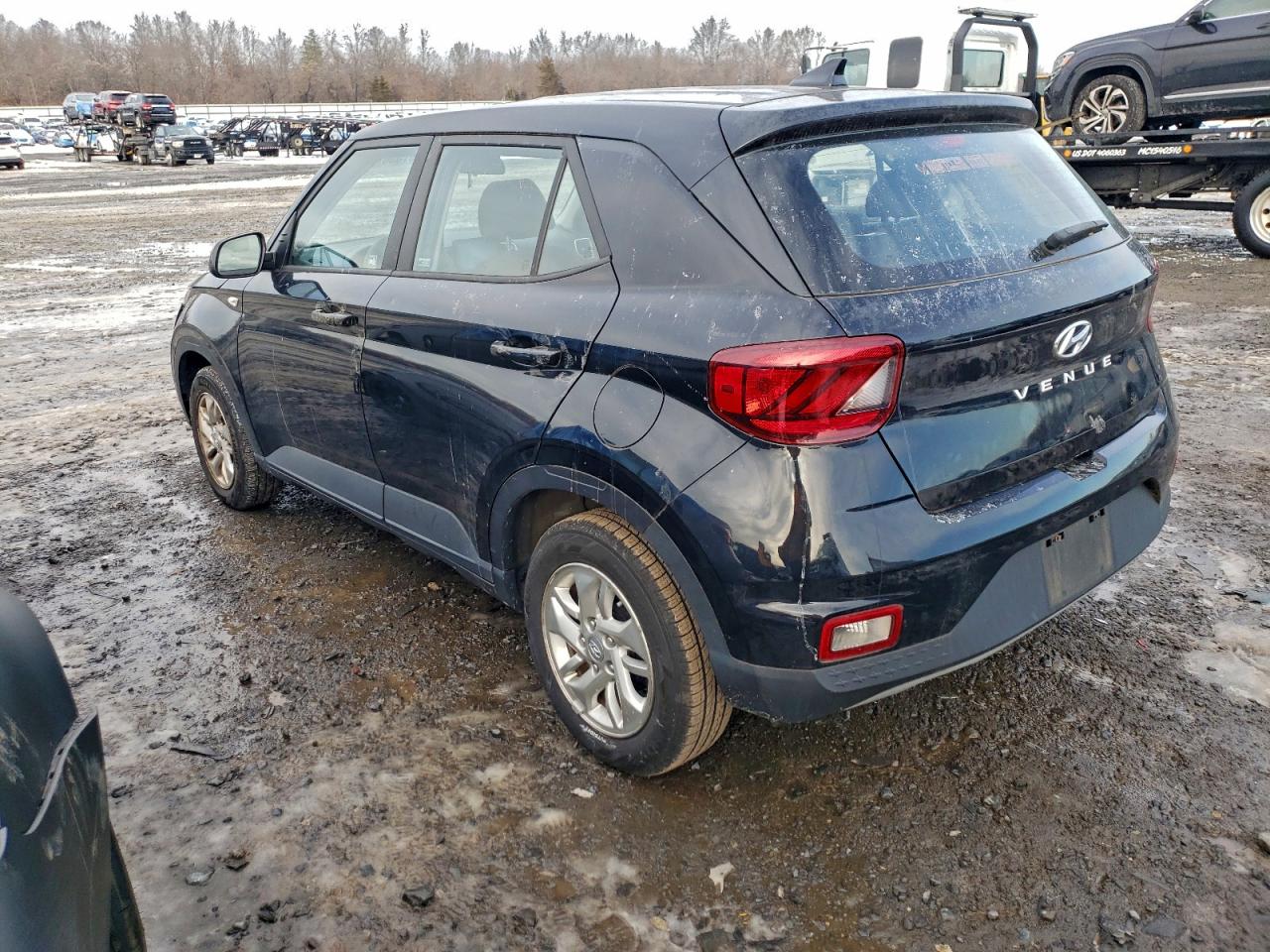 2021 Hyundai Venue Se Black vin: KMHRB8A31MU081724