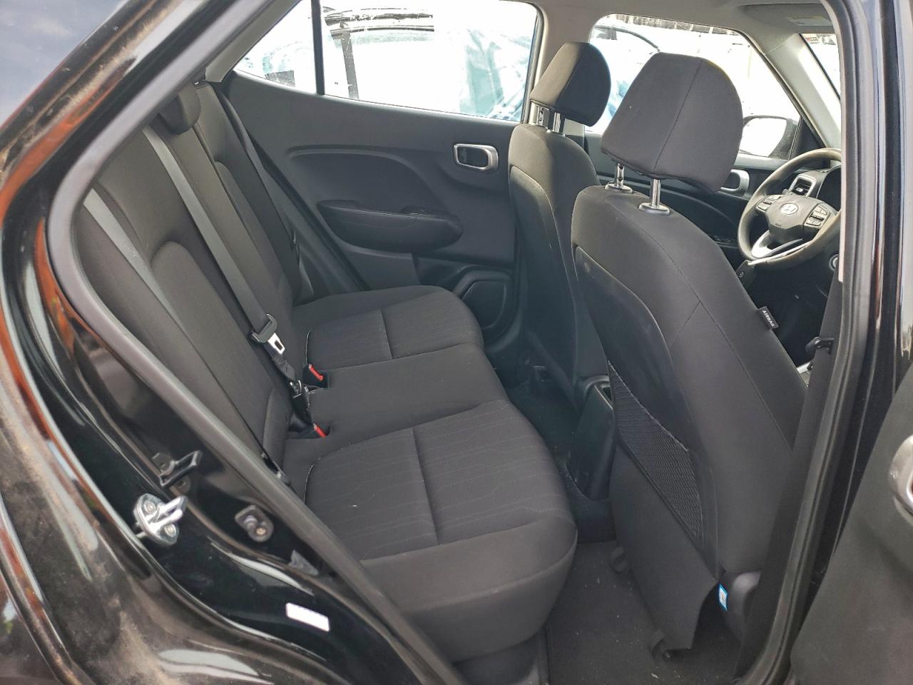 2021 Hyundai Venue Se Black vin: KMHRB8A31MU081724