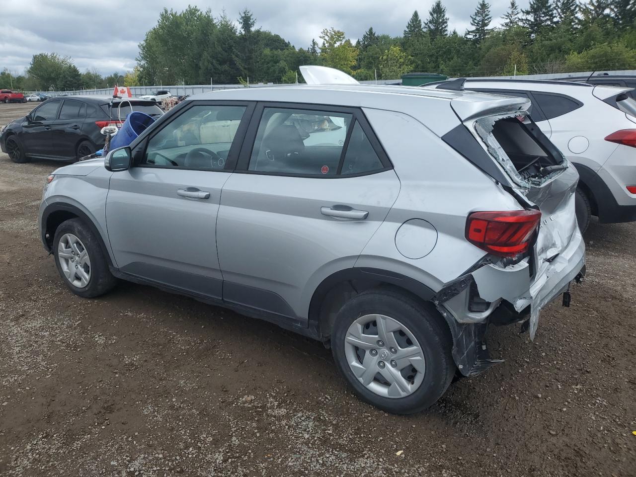 2021 Hyundai Venue Se Серебряный vin: KMHRB8A35MU075814