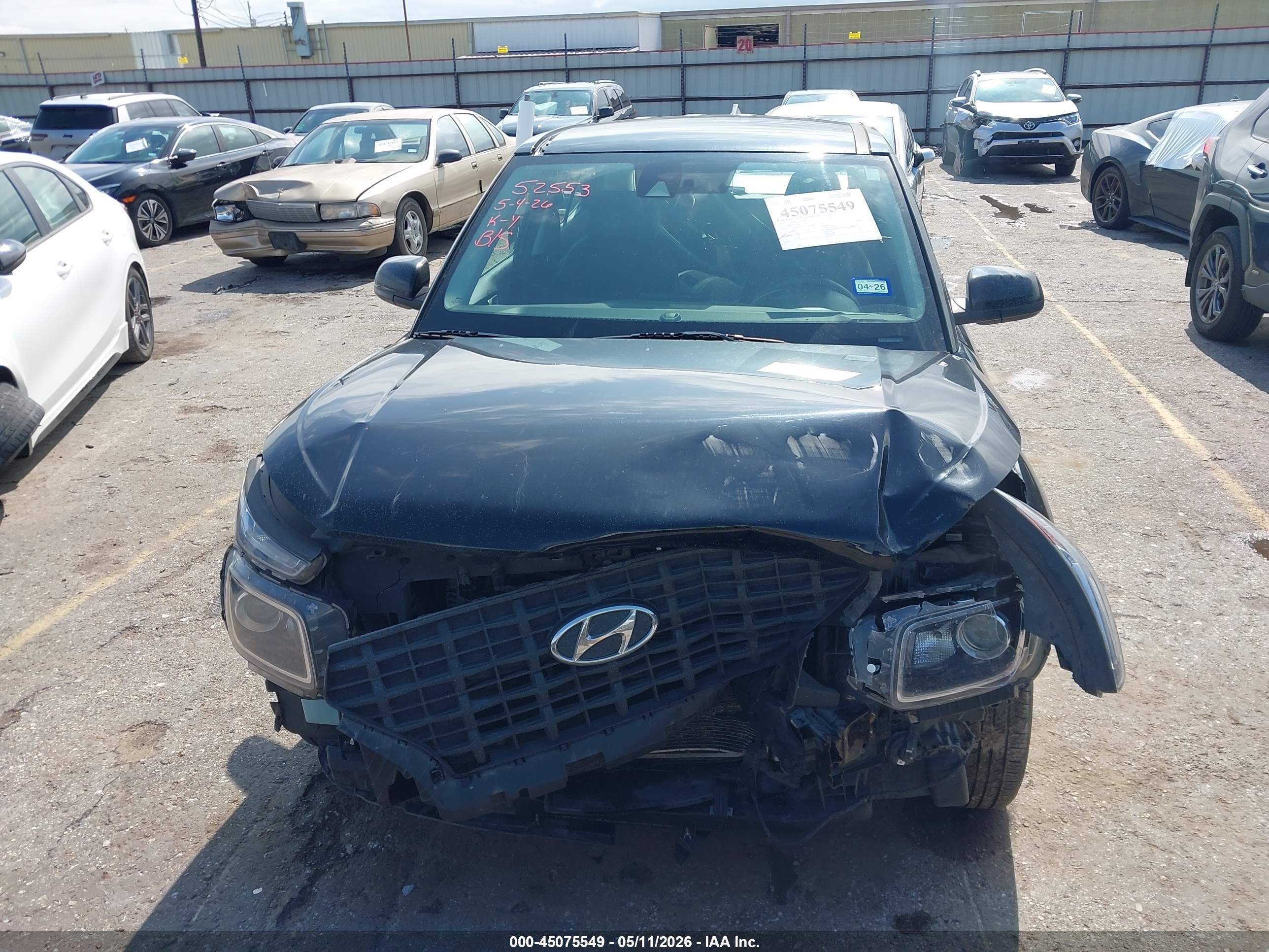2021 Hyundai Venue Se Black vin: KMHRB8A36MU116547