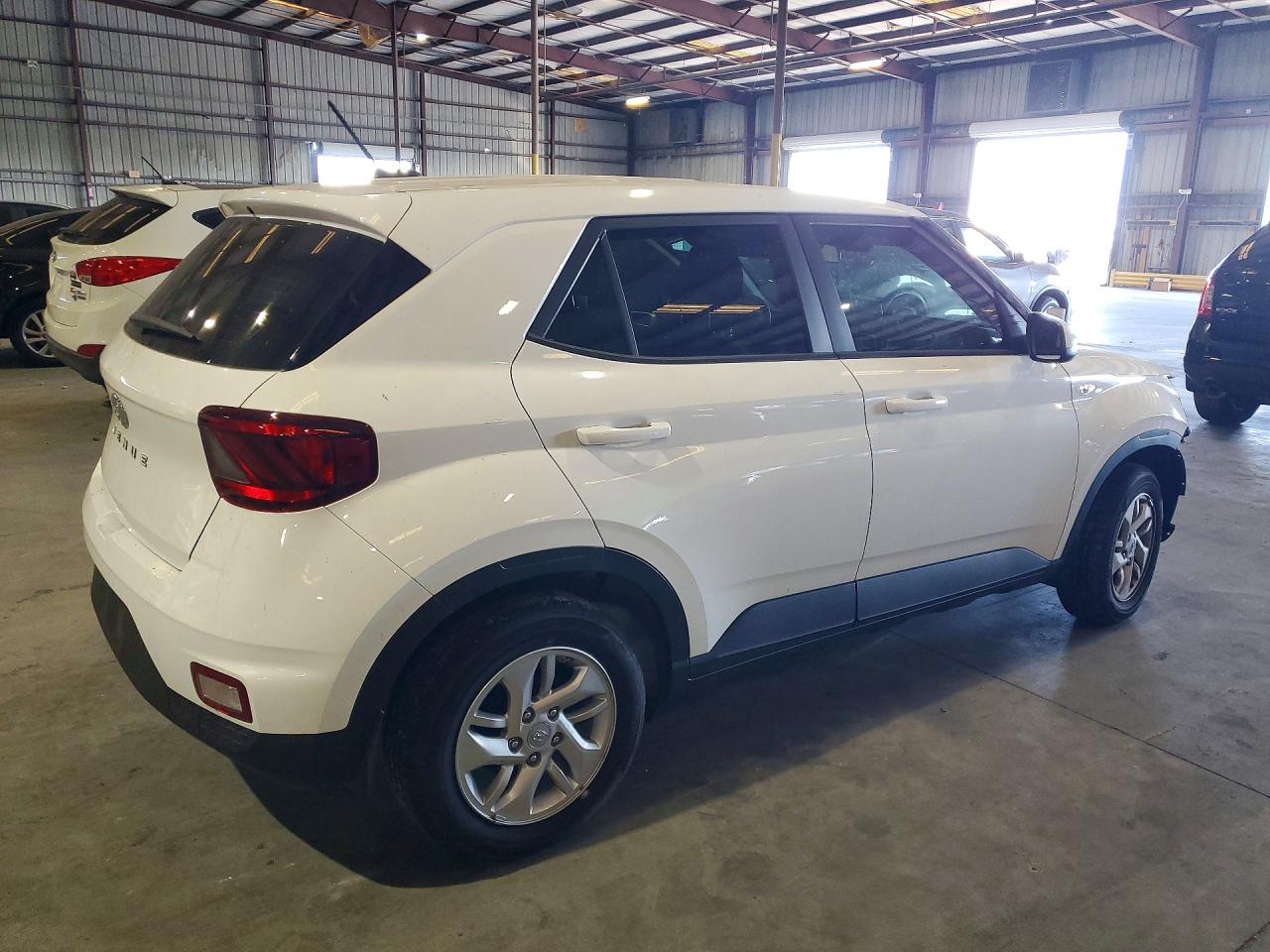 2026 Hyundai Venue Se Белый vin: KMHRB8A36TU419374