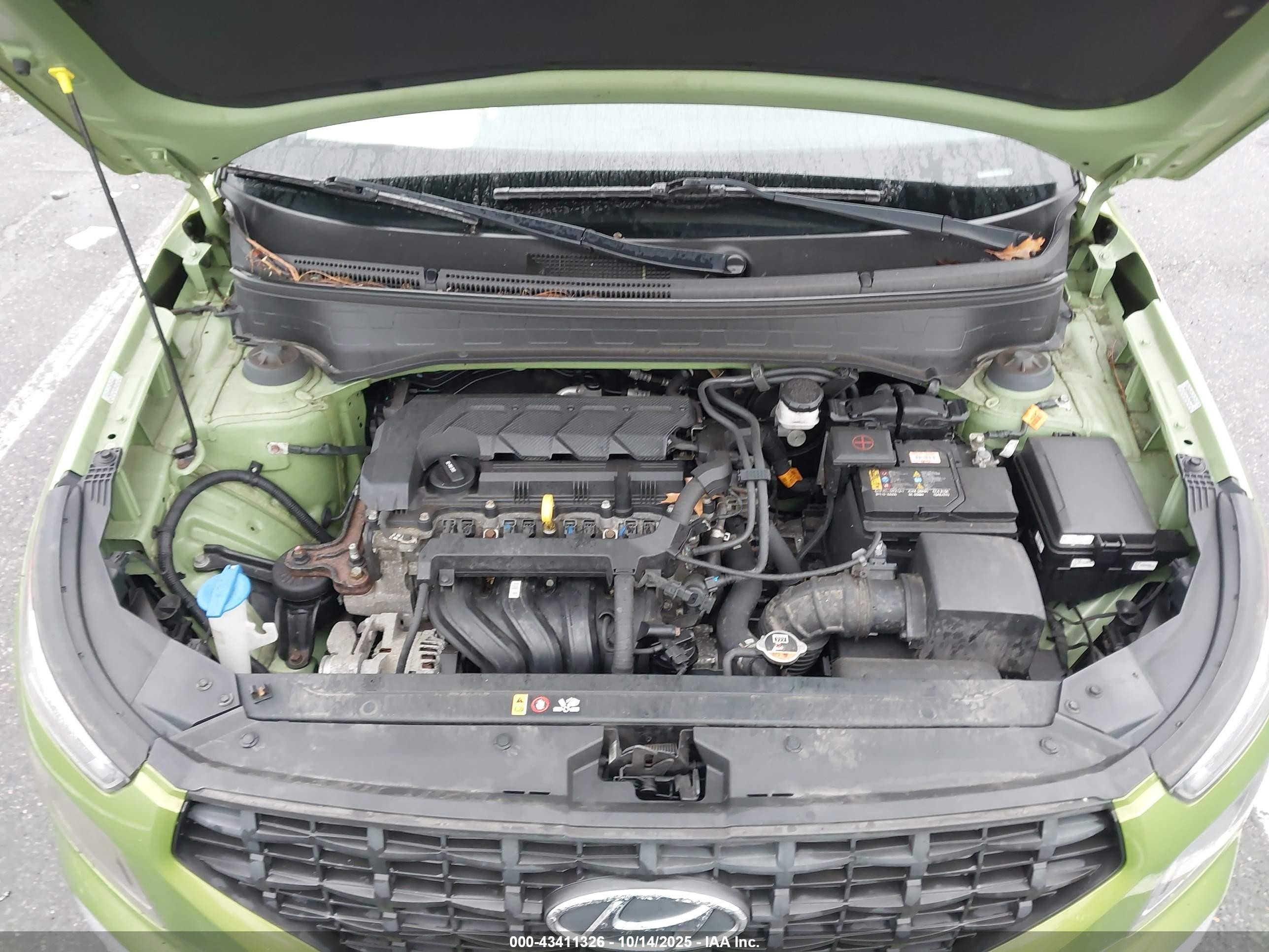 2021 Hyundai Venue Se Зеленый vin: KMHRB8A38MU068730