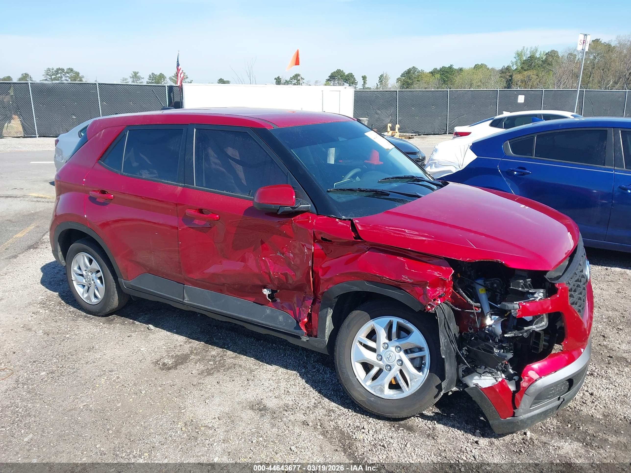 2025 Hyundai Venue Se Red vin: KMHRB8A38SU412859