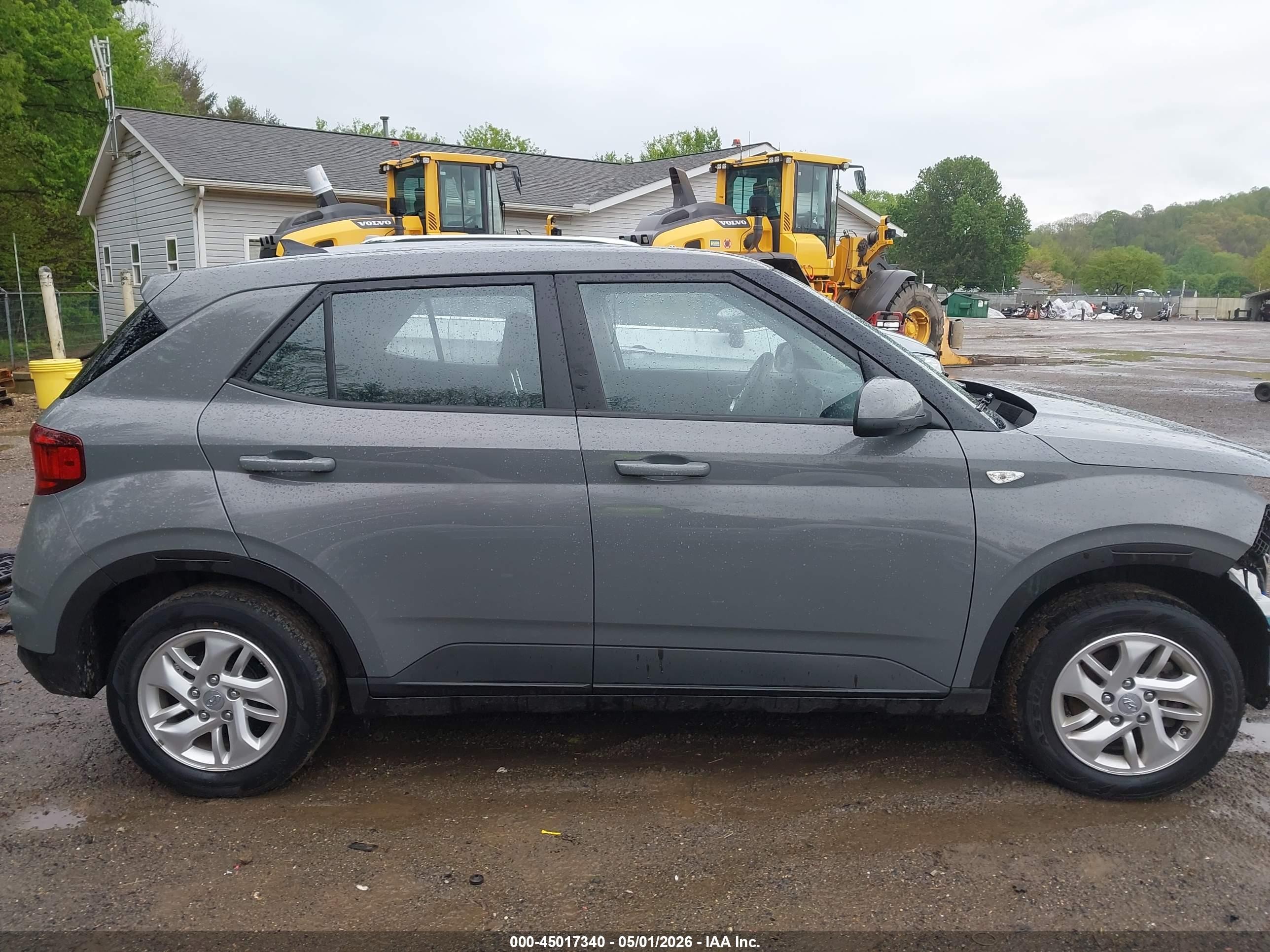 2022 Hyundai Venue Se Blue vin: KMHRB8A39NU177635