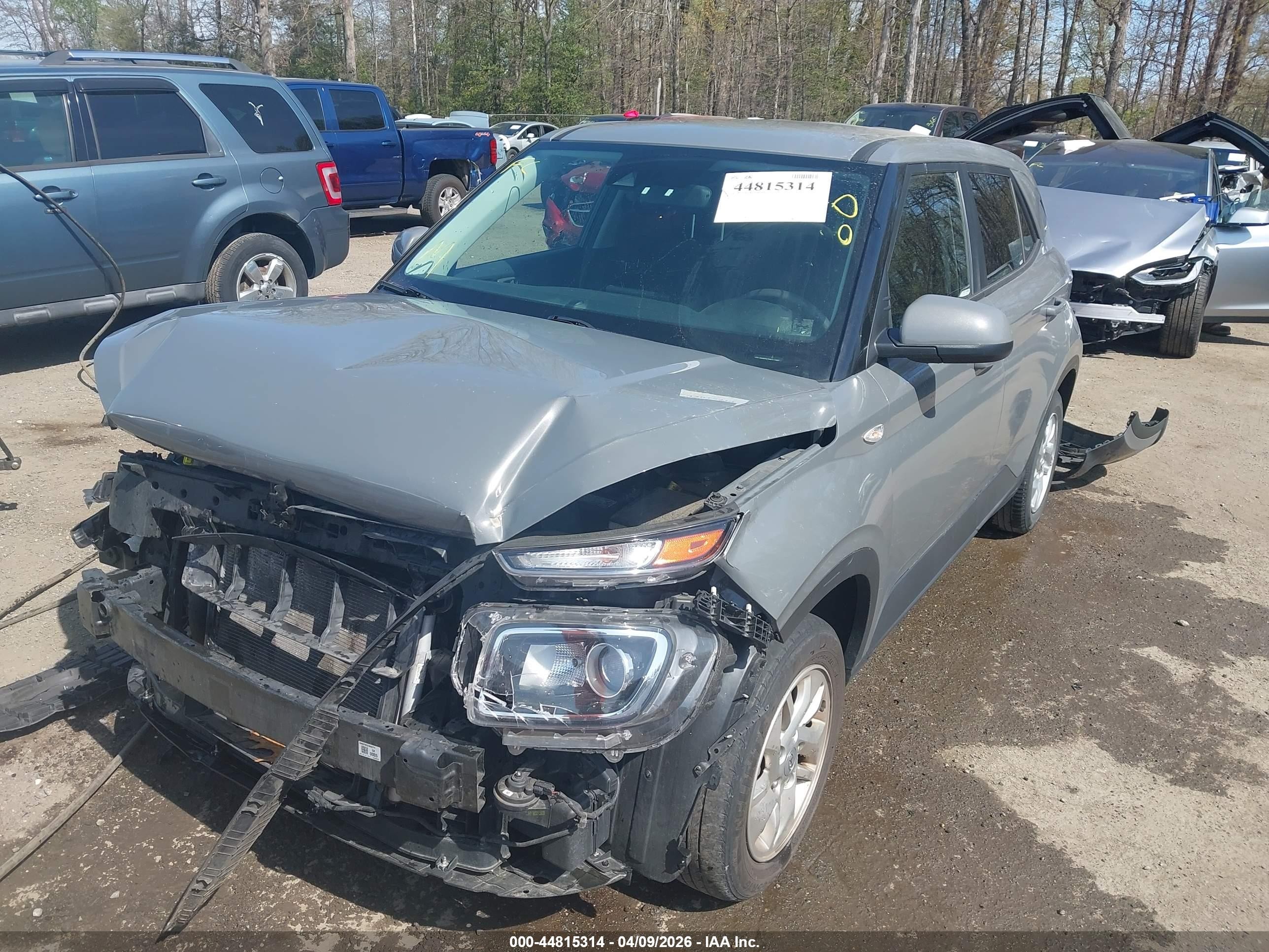 2021 Hyundai Venue Se Серый vin: KMHRB8A3XMU112887