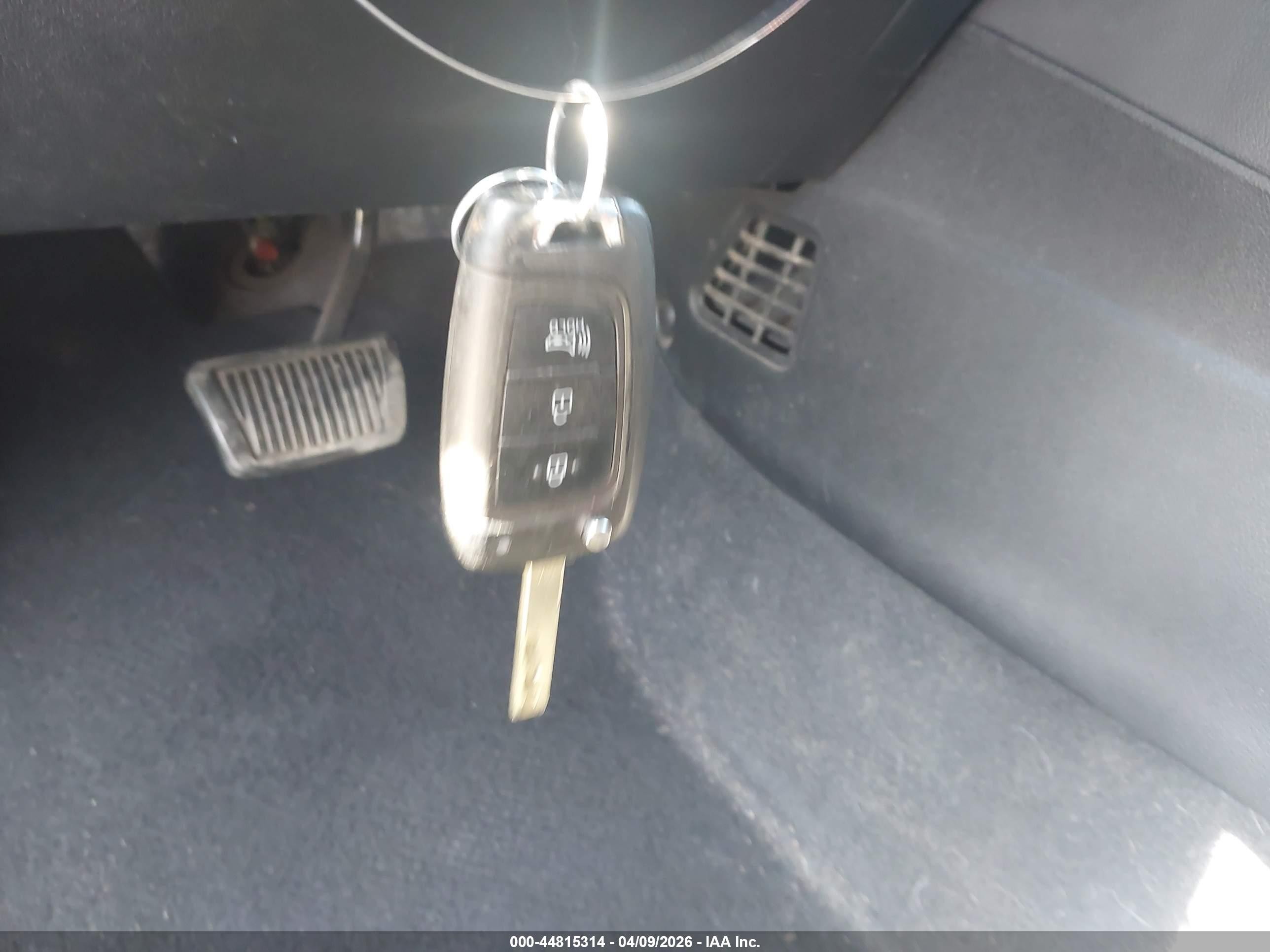 2021 Hyundai Venue Se Серый vin: KMHRB8A3XMU112887