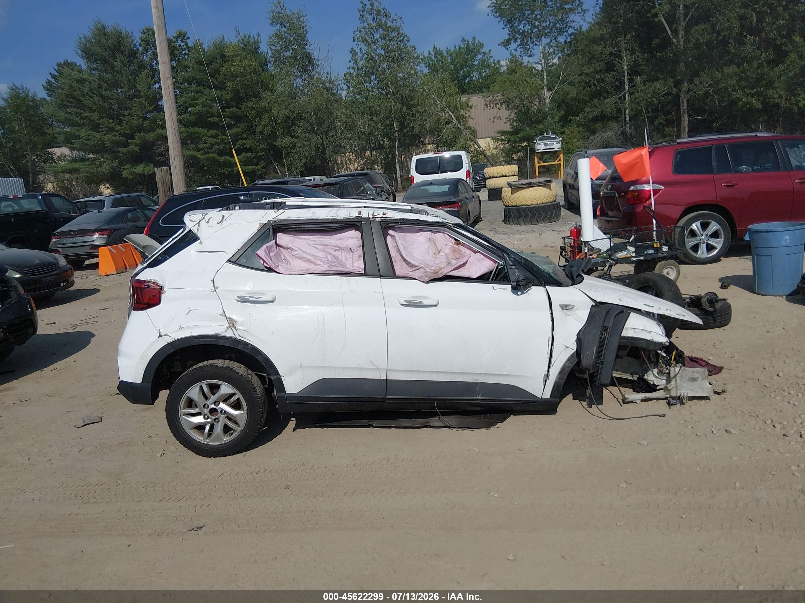 2020 Hyundai Venue Sel White vin: KMHRC8A30LU013782