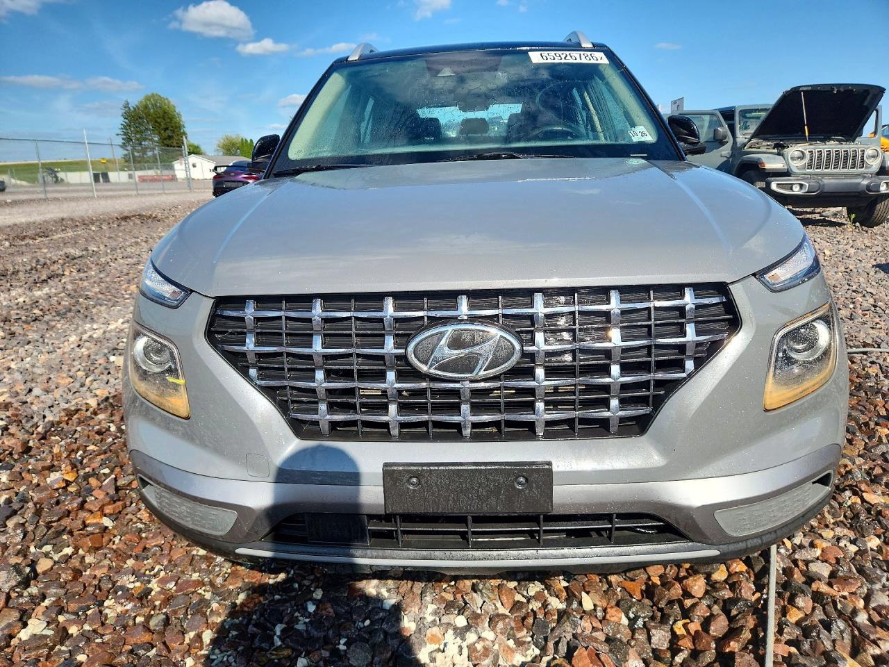 2022 Hyundai Venue Limited Gray vin: KMHRC8A30NU140308