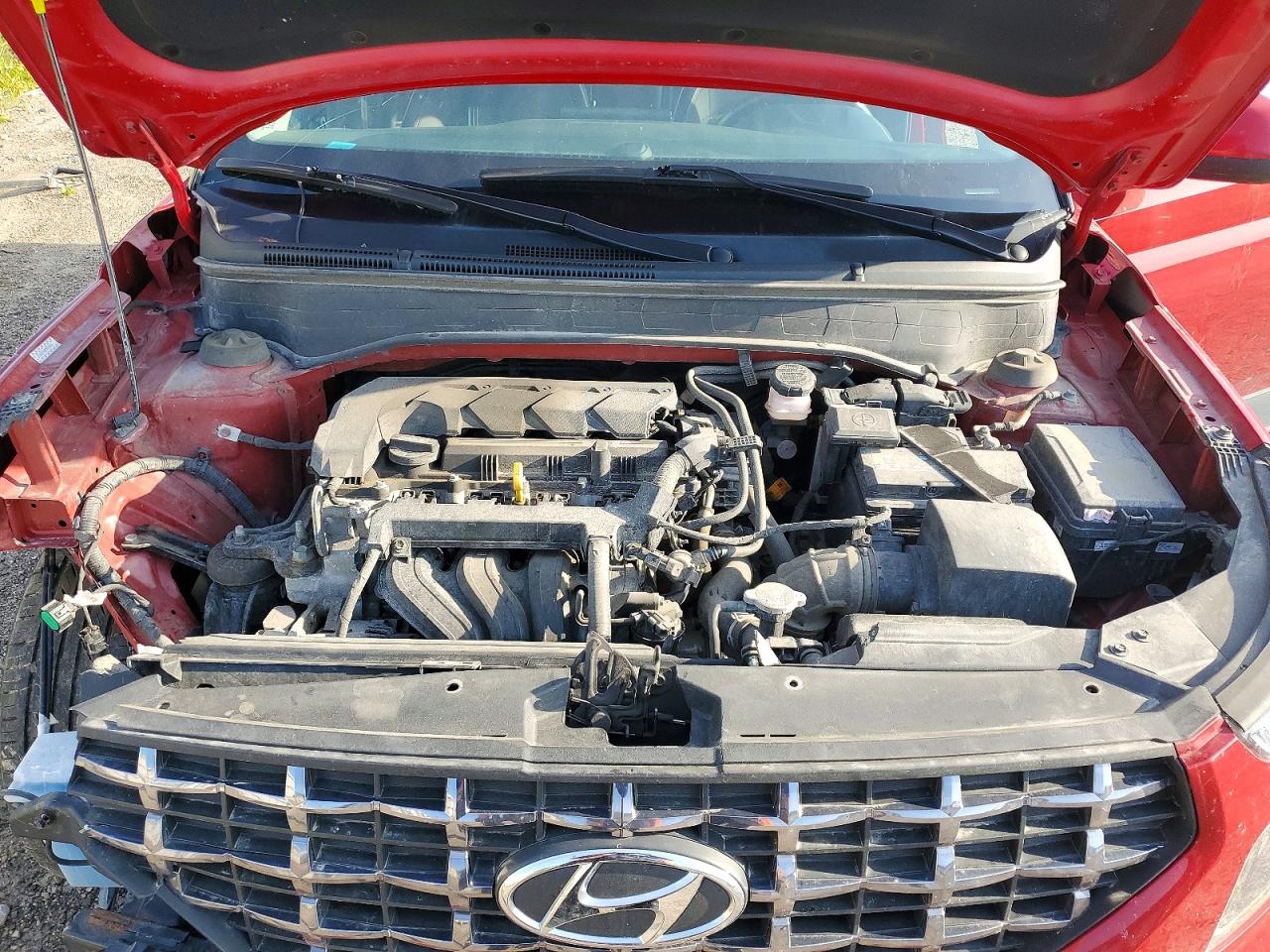2023 Hyundai Venue Limited Red vin: KMHRC8A30PU228312