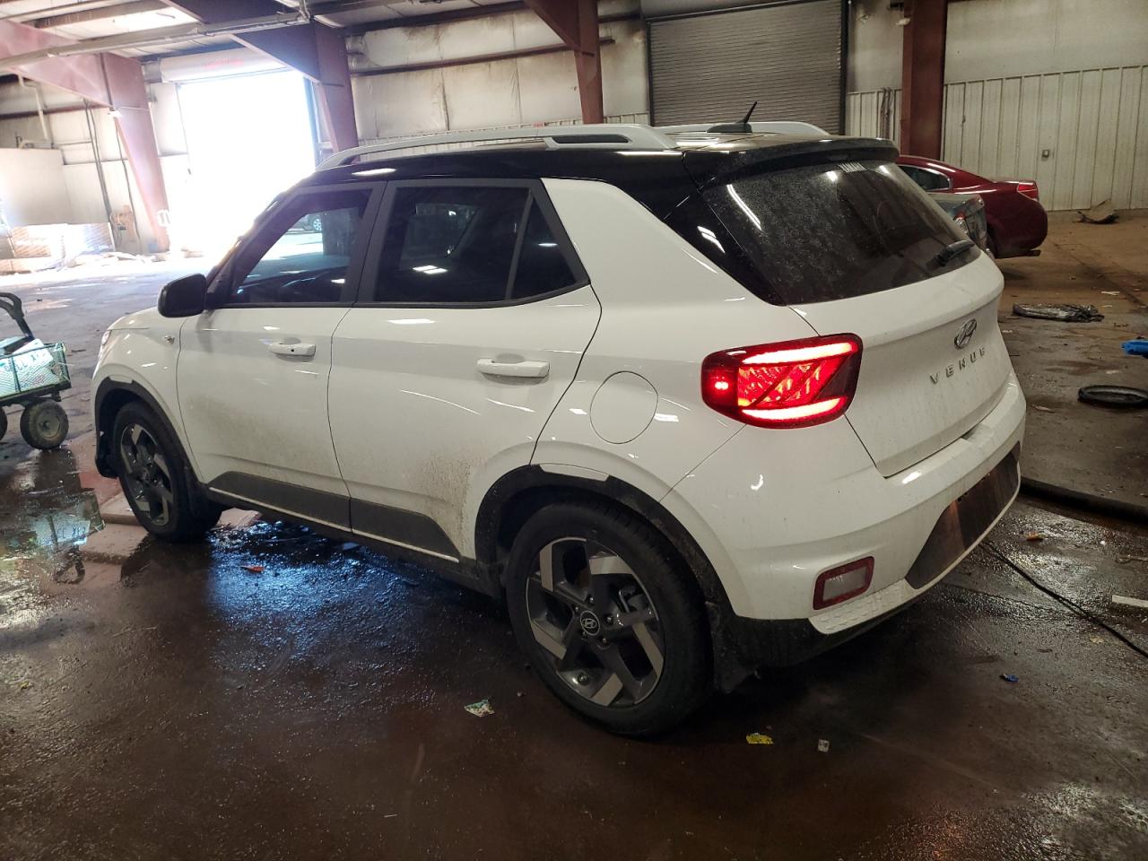 2025 Hyundai Venue Sel White vin: KMHRC8A30SU413808