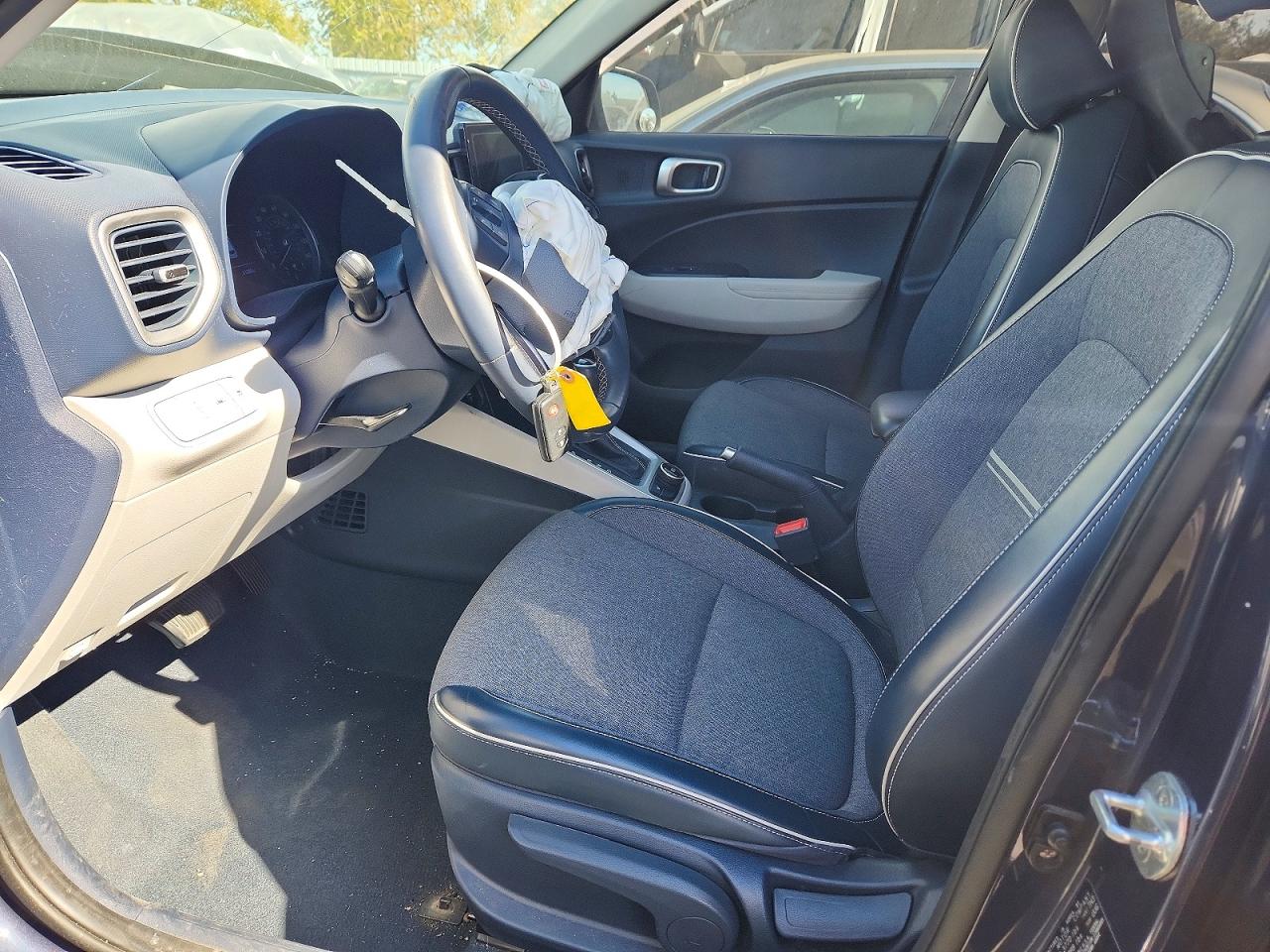 2020 Hyundai Venue Denim Charcoal vin: KMHRC8A32LU021303