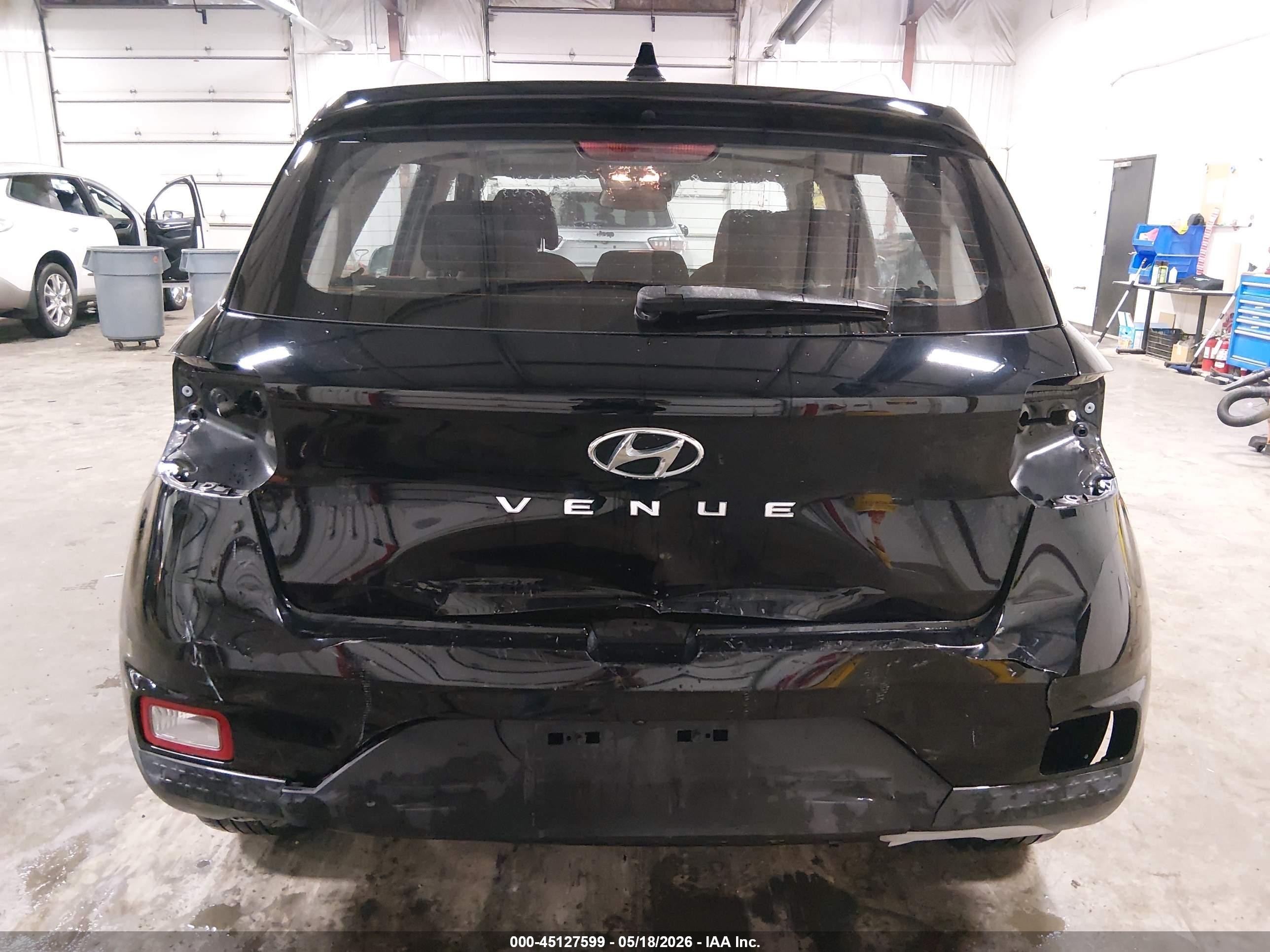 2020 Hyundai Venue Sel Черный vin: KMHRC8A32LU046721