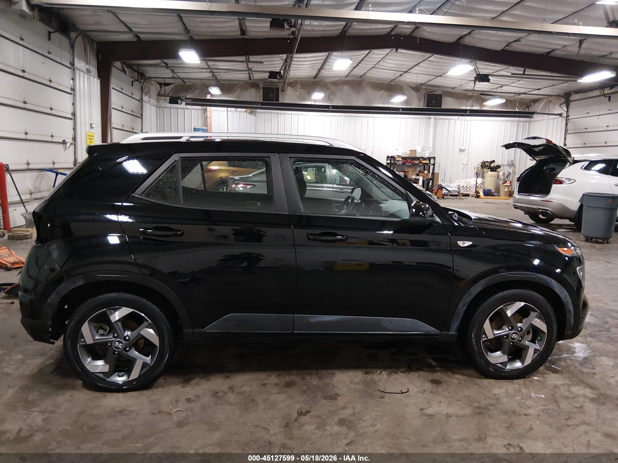 2020 Hyundai Venue Sel Черный vin: KMHRC8A32LU046721