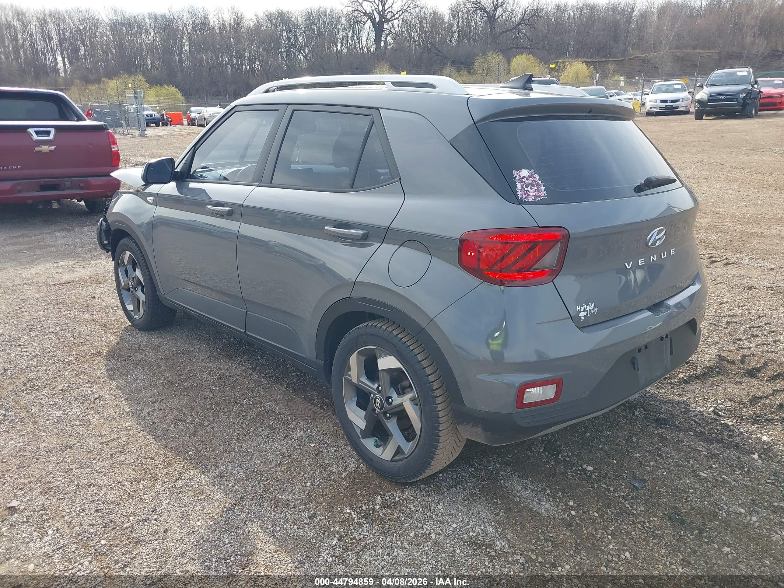 2020 Hyundai Venue Sel Gray vin: KMHRC8A33LU017938