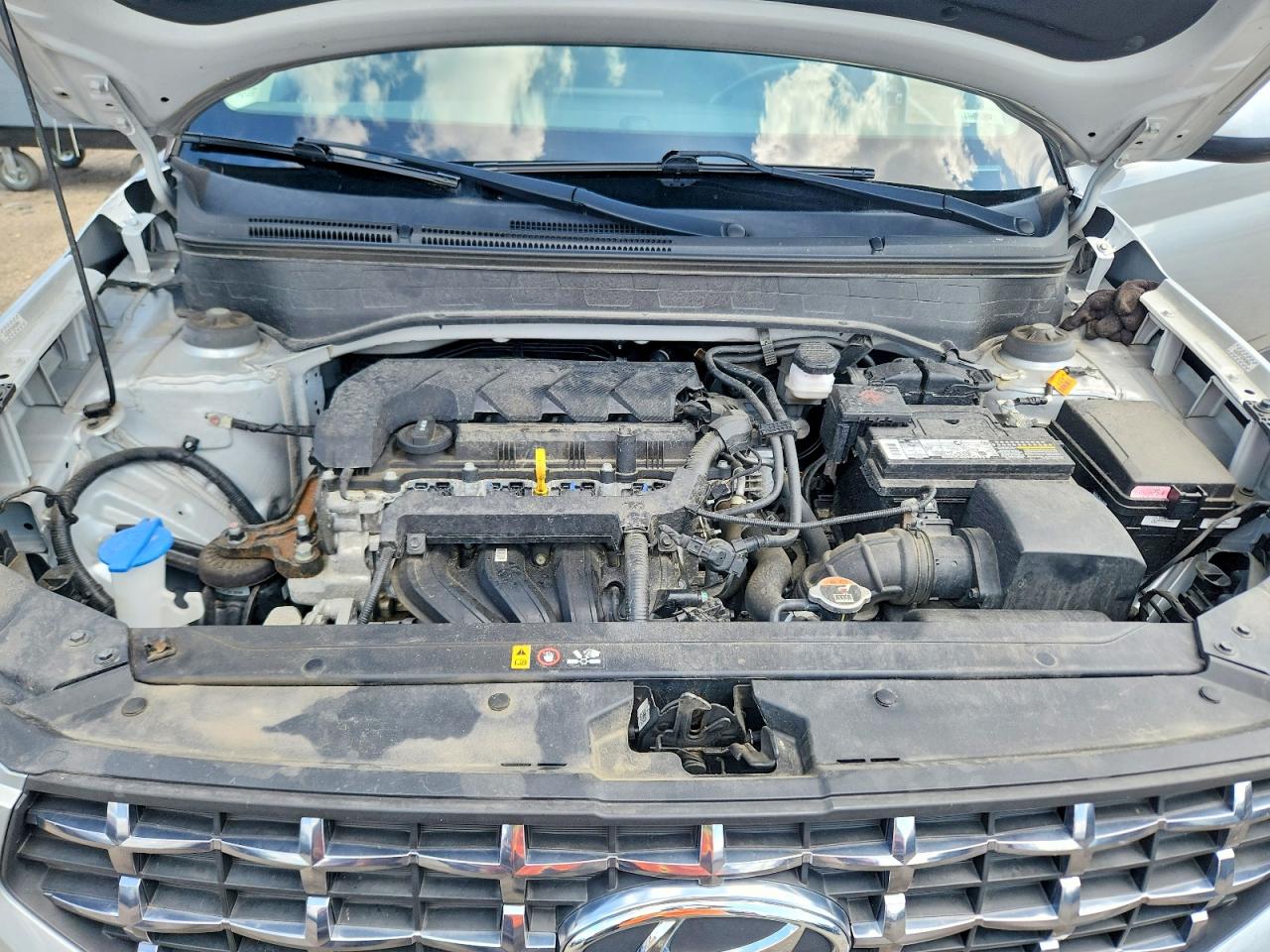 2020 Hyundai Venue Sel Silver vin: KMHRC8A33LU033279