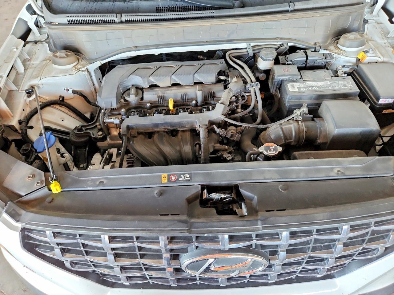 2023 Hyundai Venue Sel White vin: KMHRC8A33PU233780