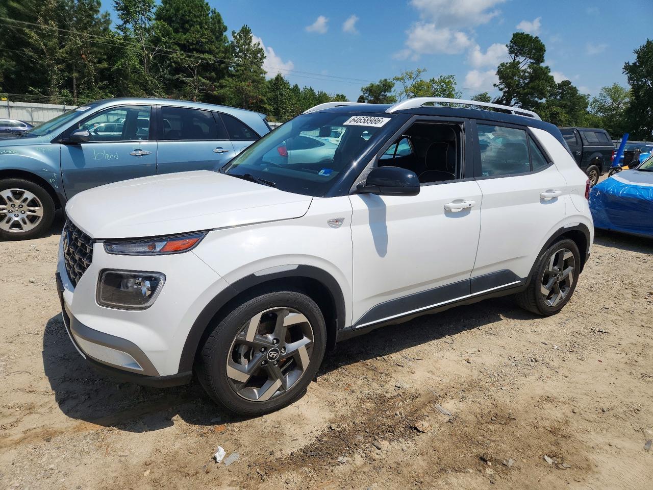 2023 Hyundai Venue Limited White vin: KMHRC8A34PU235361