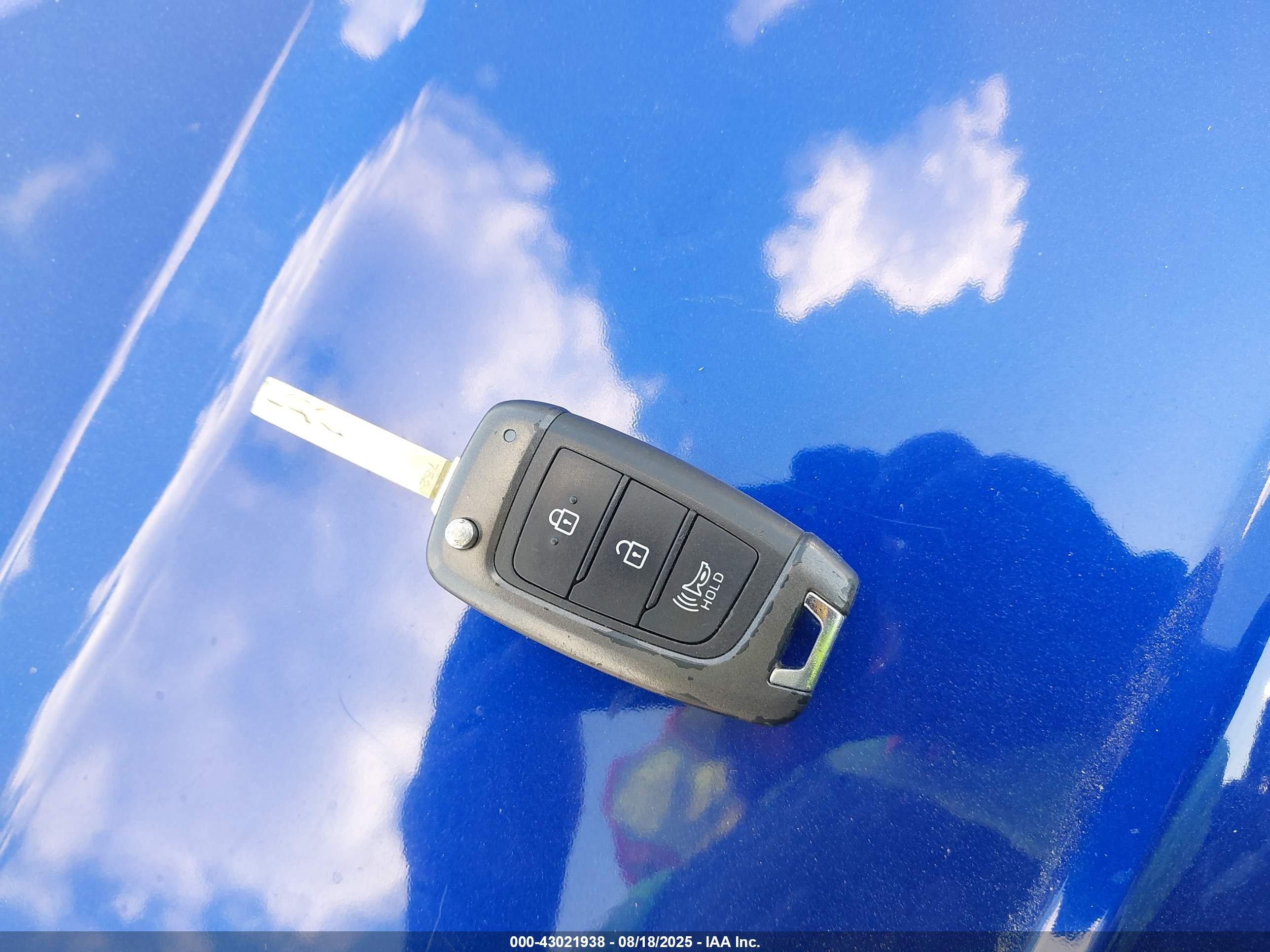 2020 Hyundai Venue Sel Синий vin: KMHRC8A35LU029105