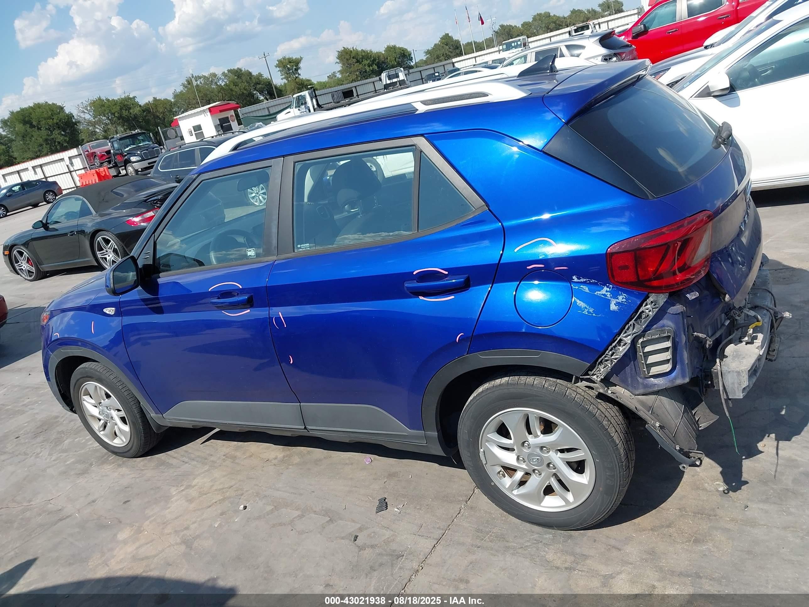 2020 Hyundai Venue Sel Синий vin: KMHRC8A35LU029105