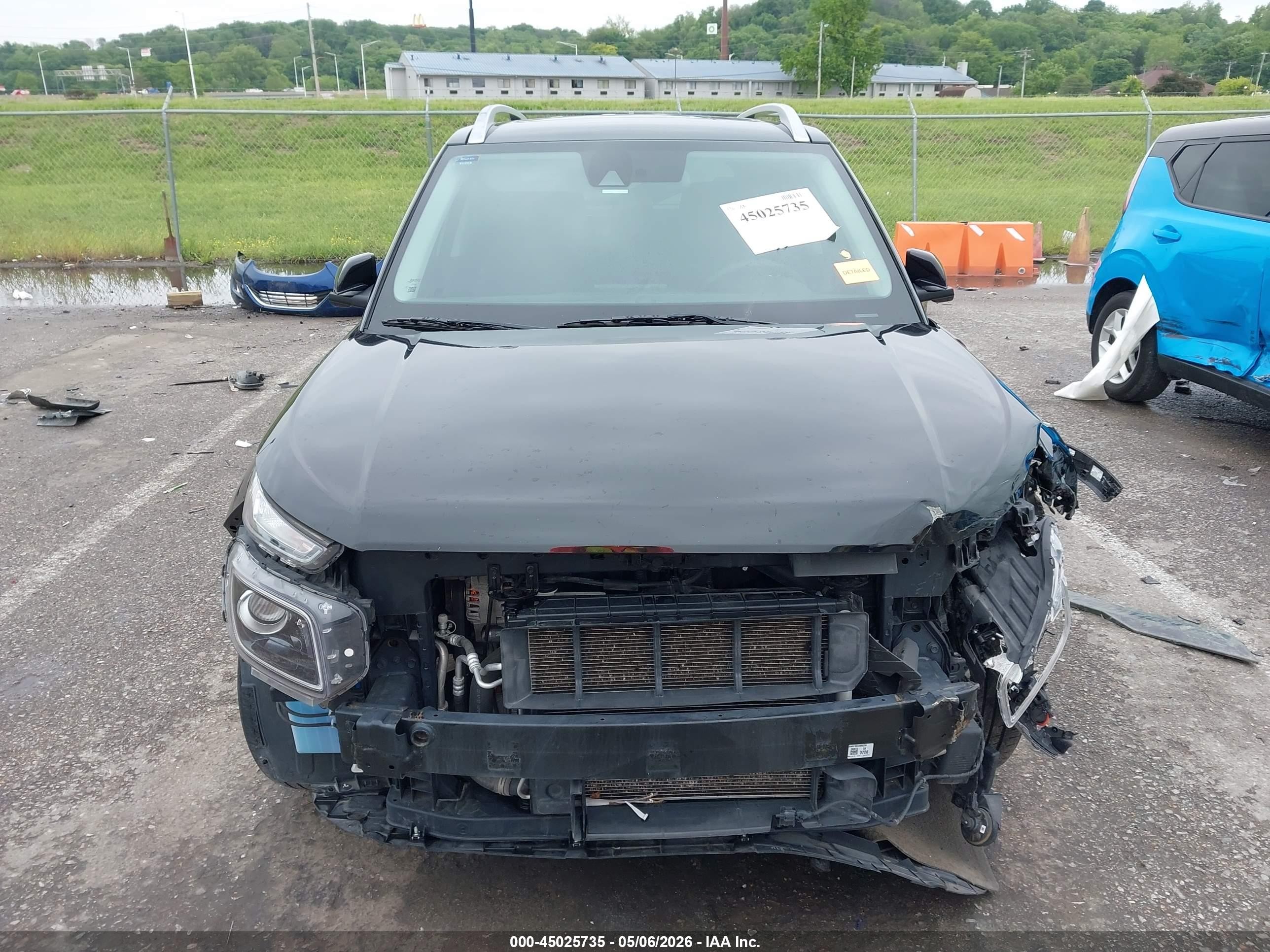 2020 Hyundai Venue Sel Black vin: KMHRC8A35LU050293
