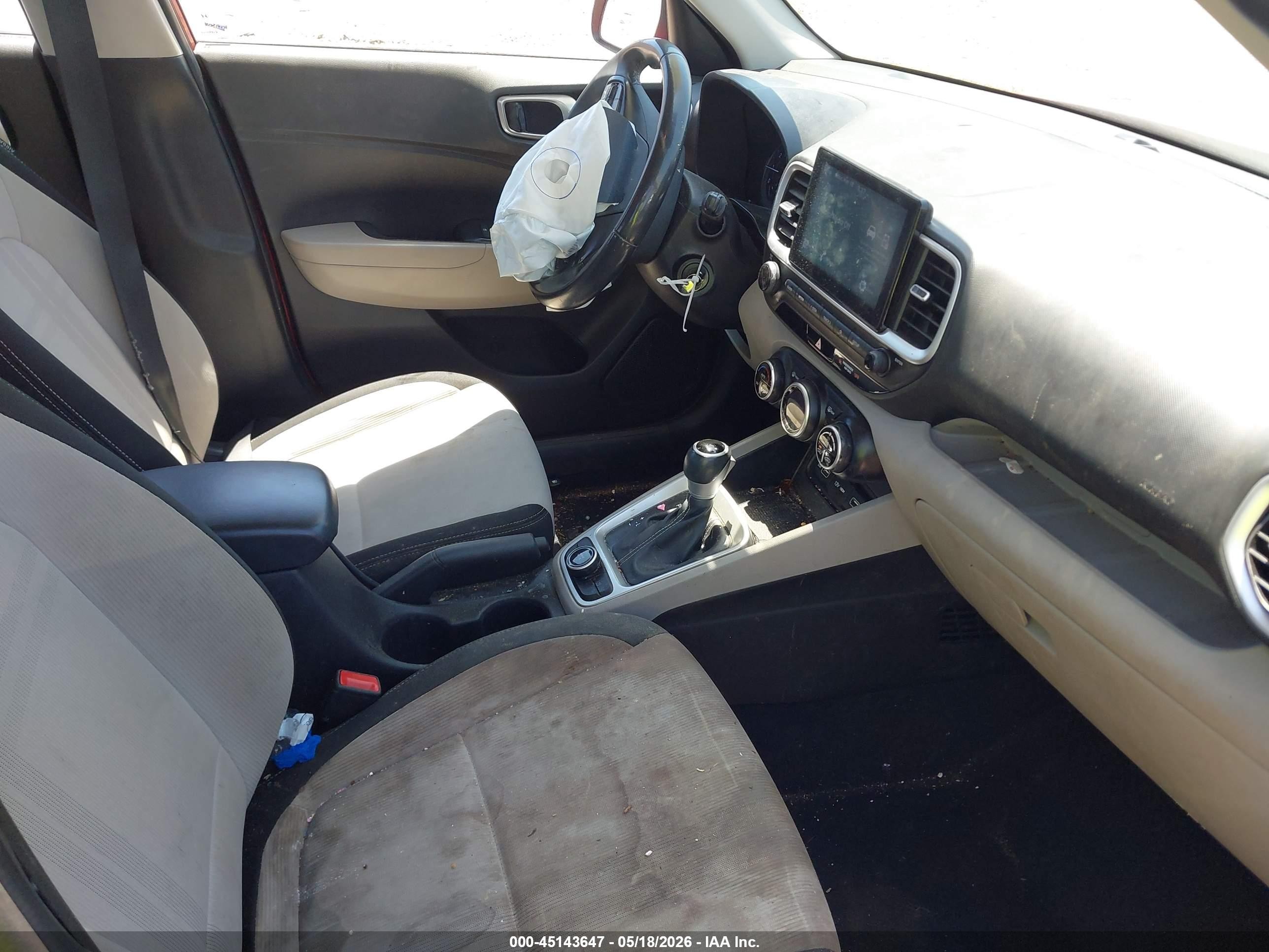 2022 Hyundai Venue Sel Красный vin: KMHRC8A35NU186619