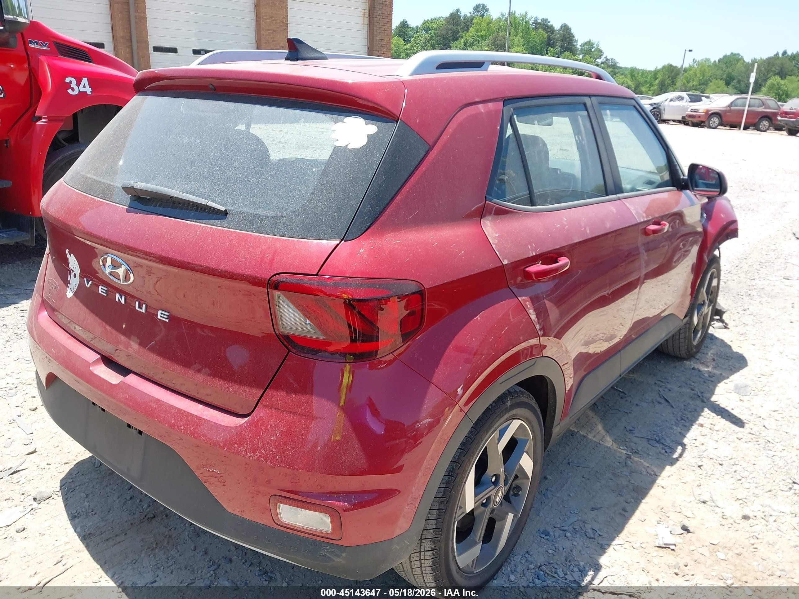 2022 Hyundai Venue Sel Красный vin: KMHRC8A35NU186619
