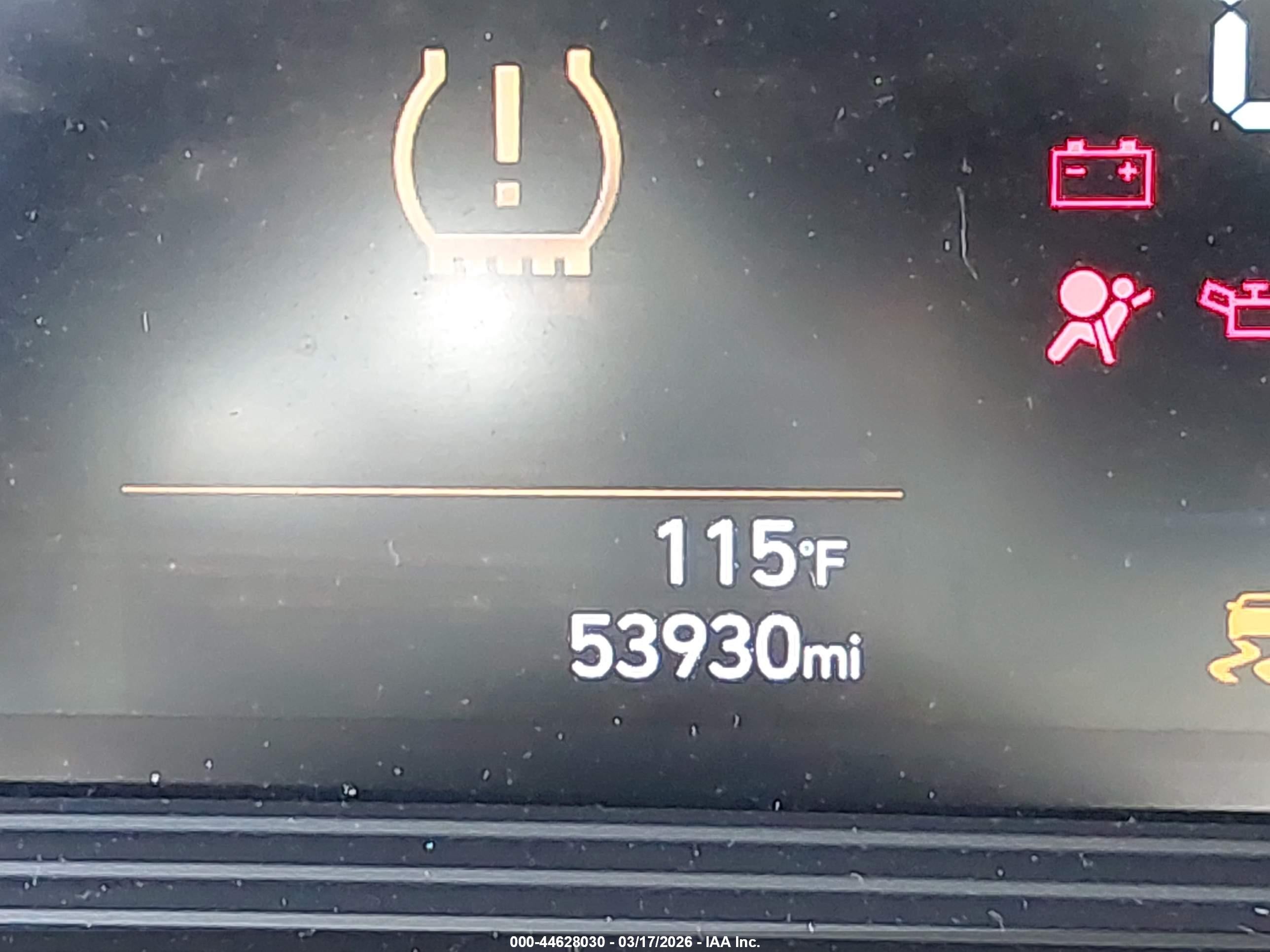 2023 Hyundai Venue Sel Silver vin: KMHRC8A37PU248802