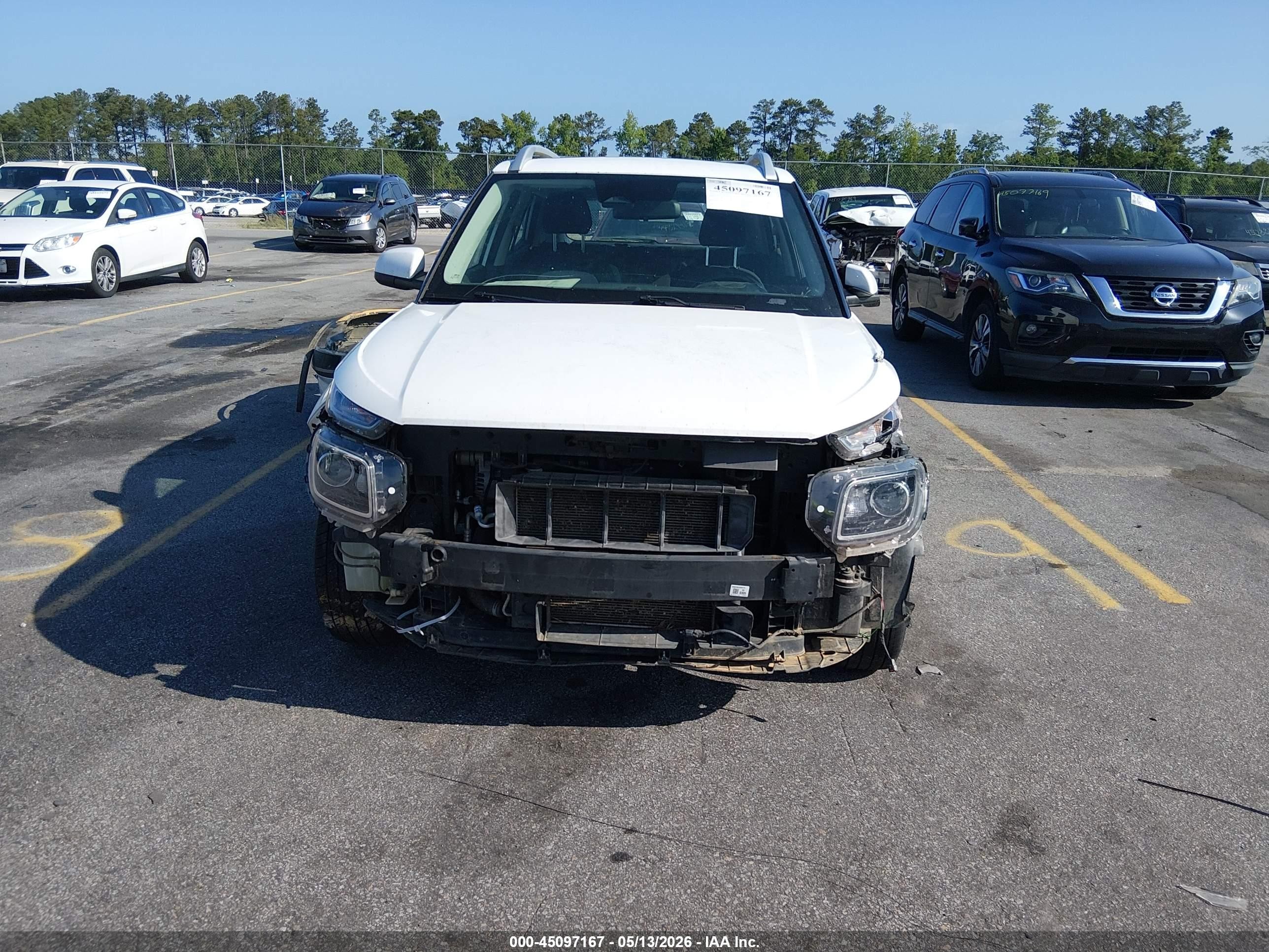2023 Hyundai Venue Sel White vin: KMHRC8A38PU209751