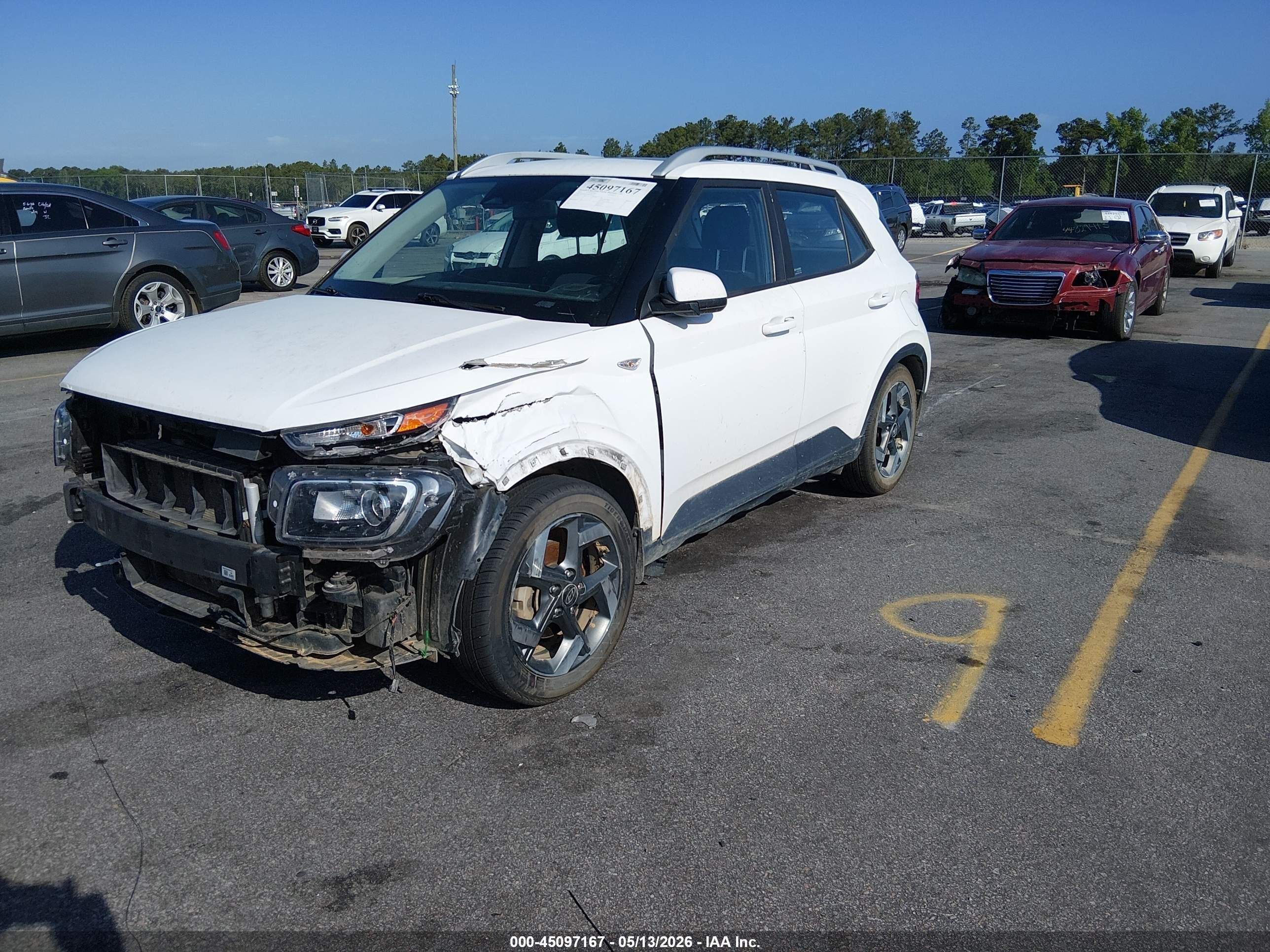 2023 Hyundai Venue Sel White vin: KMHRC8A38PU209751
