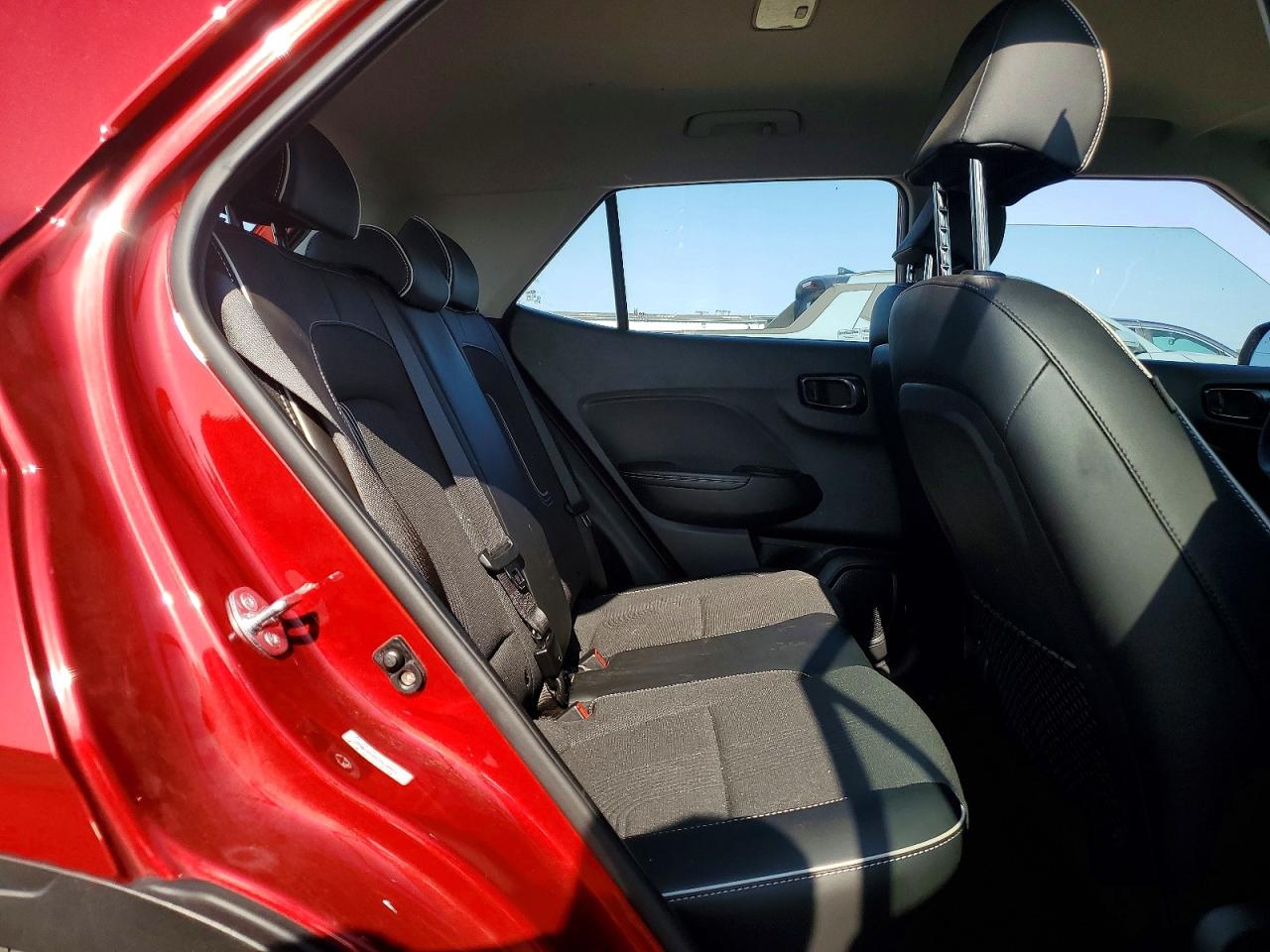 2023 Hyundai Venue Limited Burgundy vin: KMHRC8A38PU278567