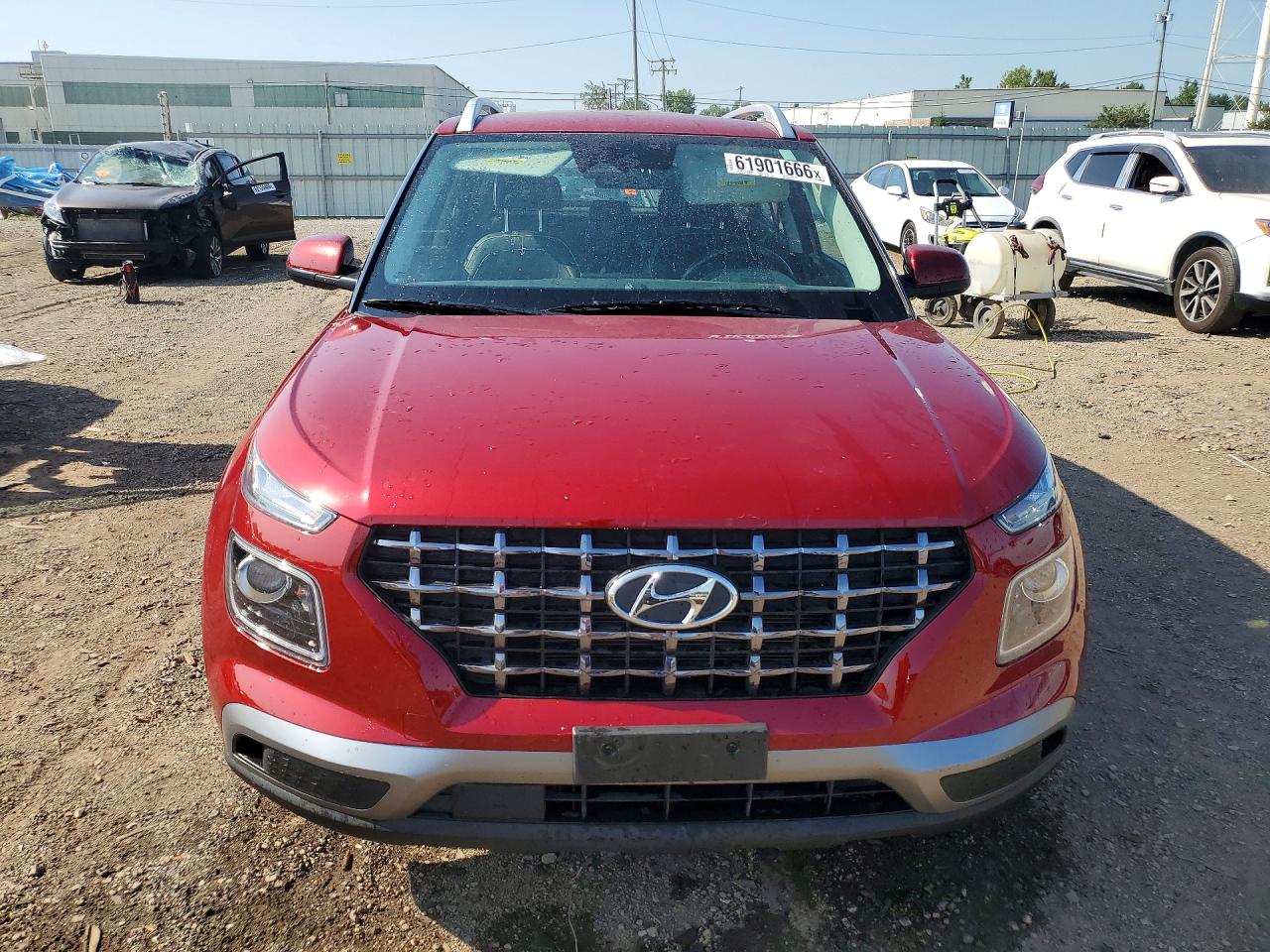 2023 Hyundai Venue Limited Burgundy vin: KMHRC8A38PU278567