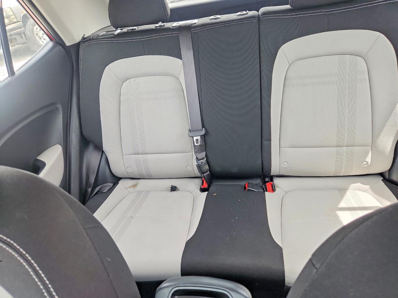 2024 Hyundai Venue Sel Red vin: KMHRC8A38RU283027