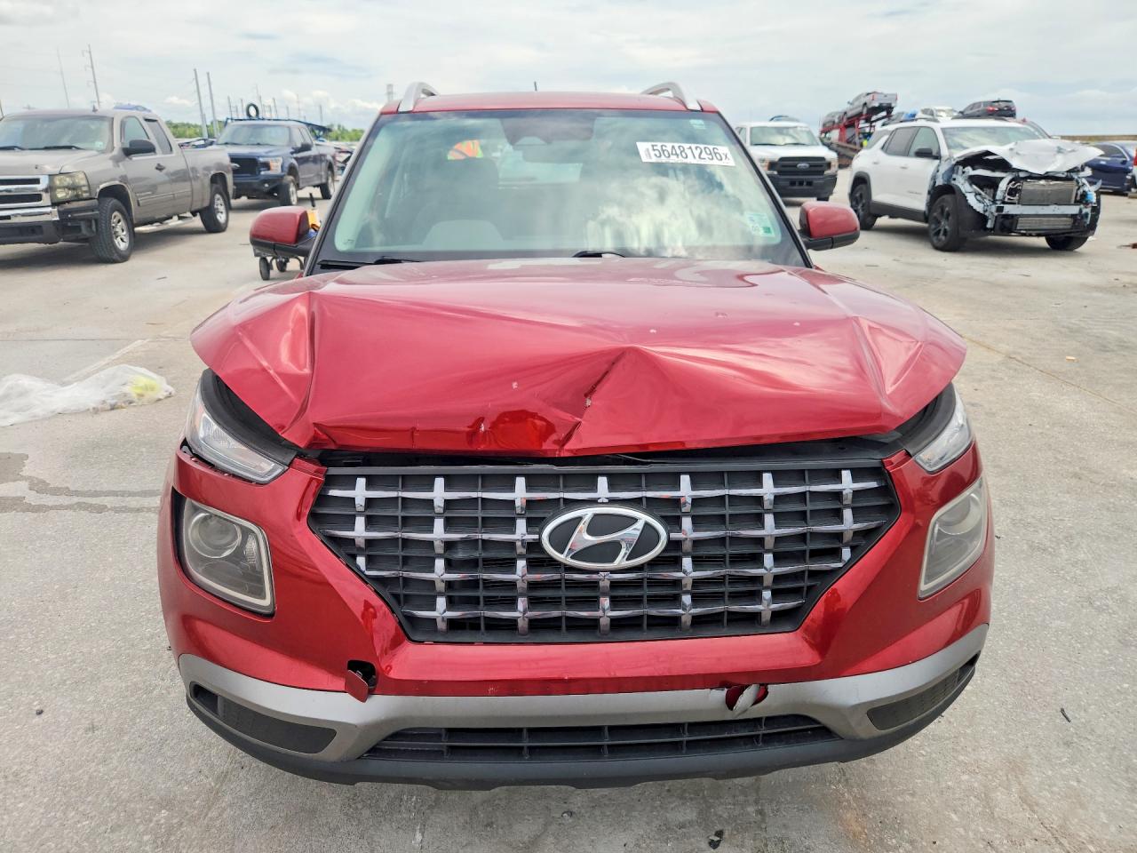 2024 Hyundai Venue Sel Red vin: KMHRC8A38RU283027