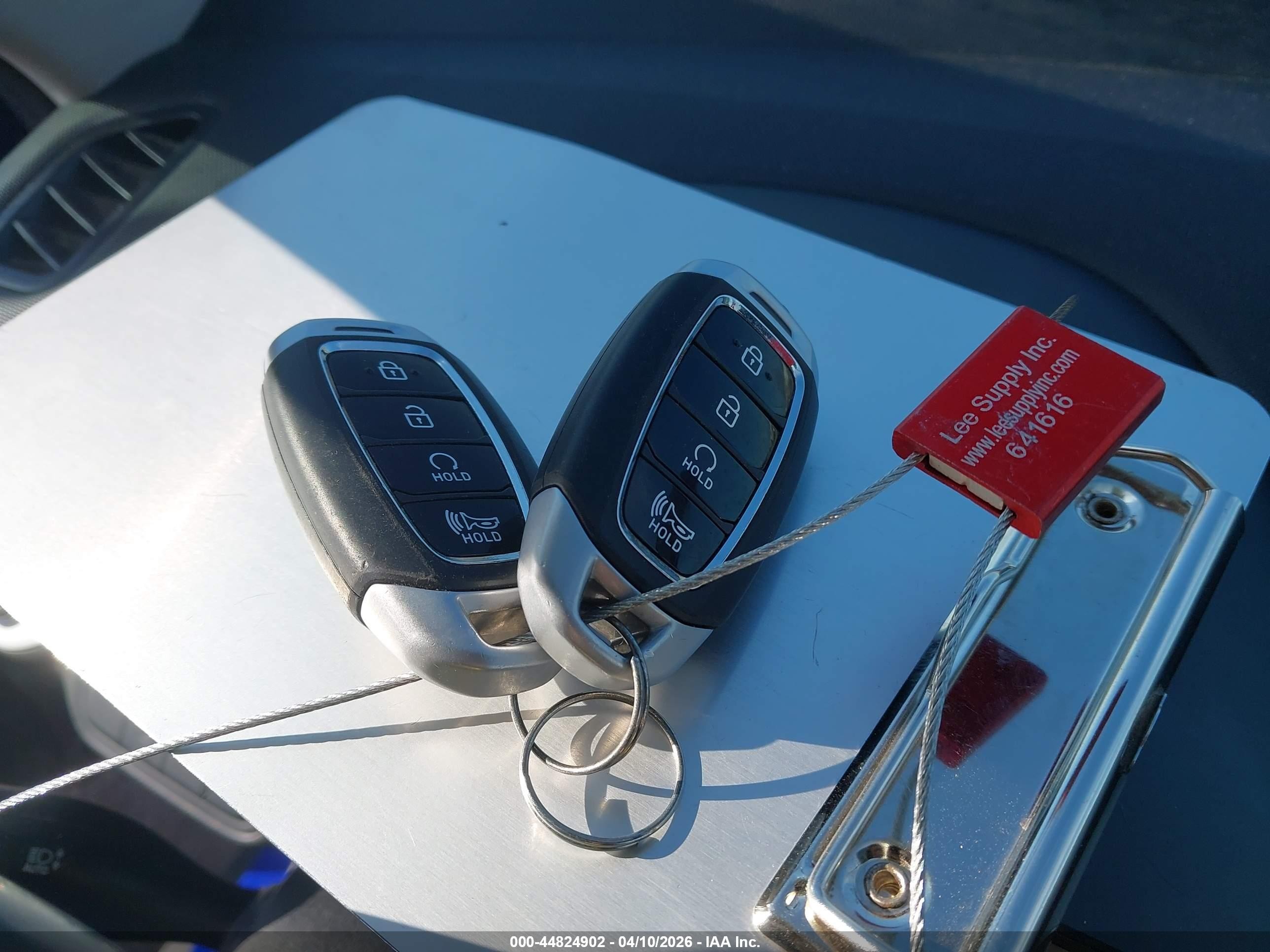 2022 Hyundai Venue Limited Синий vin: KMHRC8A39NU186803
