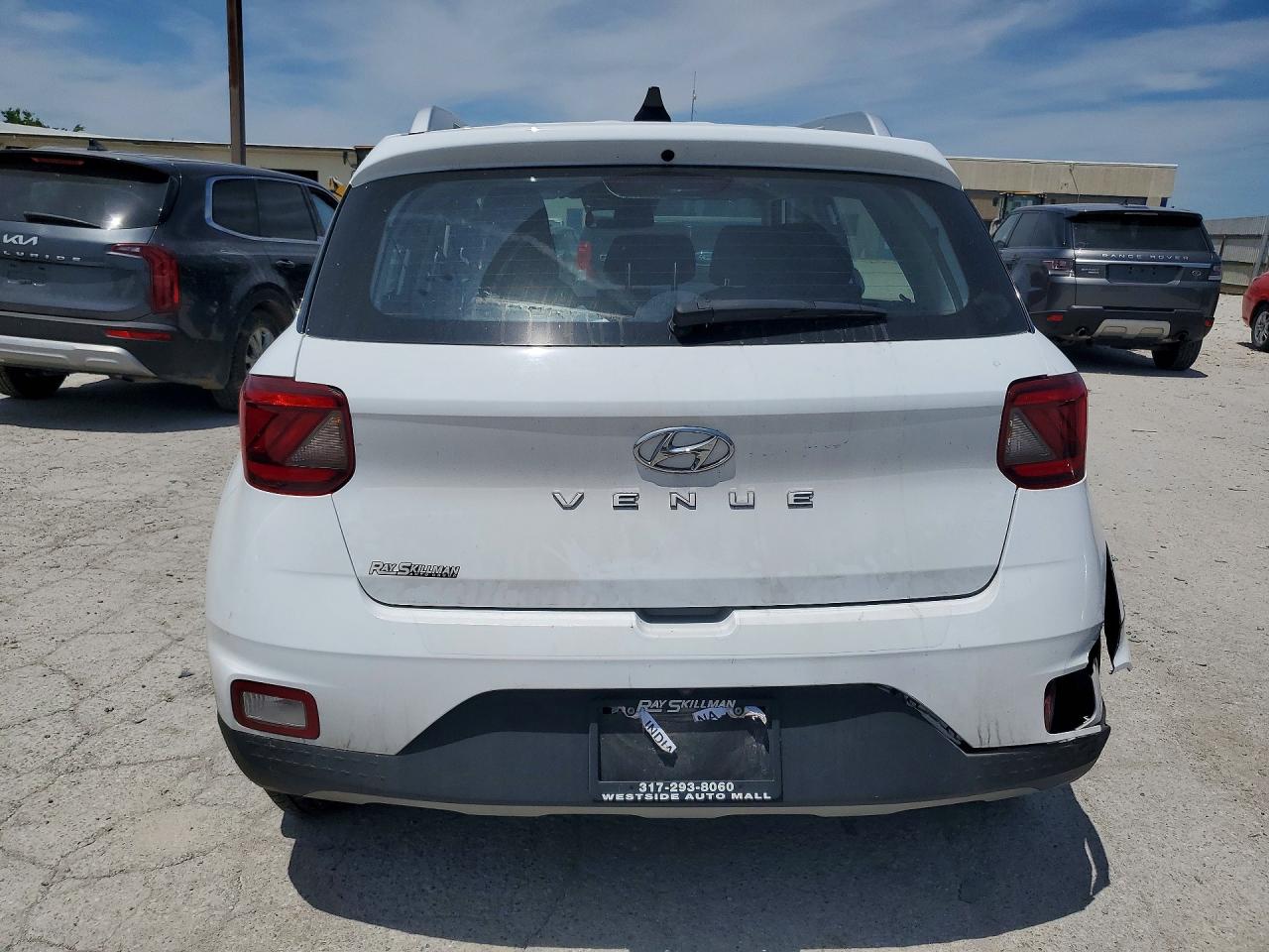 2022 Hyundai Venue Sel White vin: KMHRC8A3XNU207013