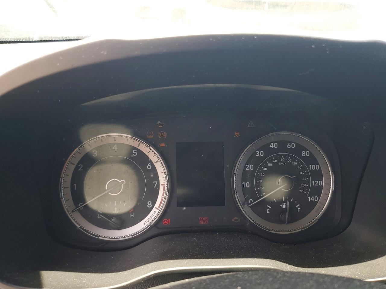 2022 Hyundai Venue Sel White vin: KMHRC8A3XNU207013