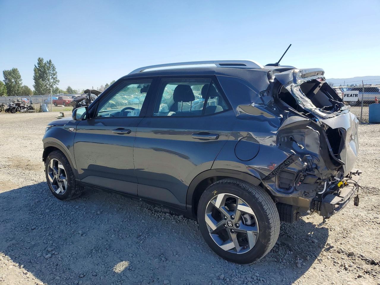 2025 Hyundai Venue Sel Gray vin: KMHRC8A3XSU358705