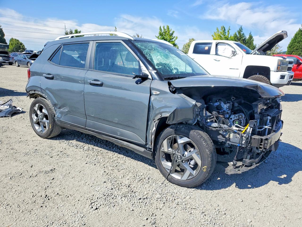 2025 Hyundai Venue Sel Gray vin: KMHRC8A3XSU358705