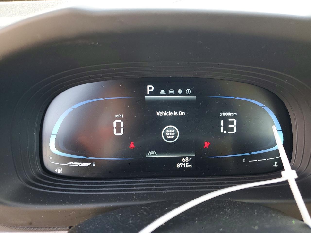 2025 Hyundai Venue Sel Gray vin: KMHRC8A3XSU358705