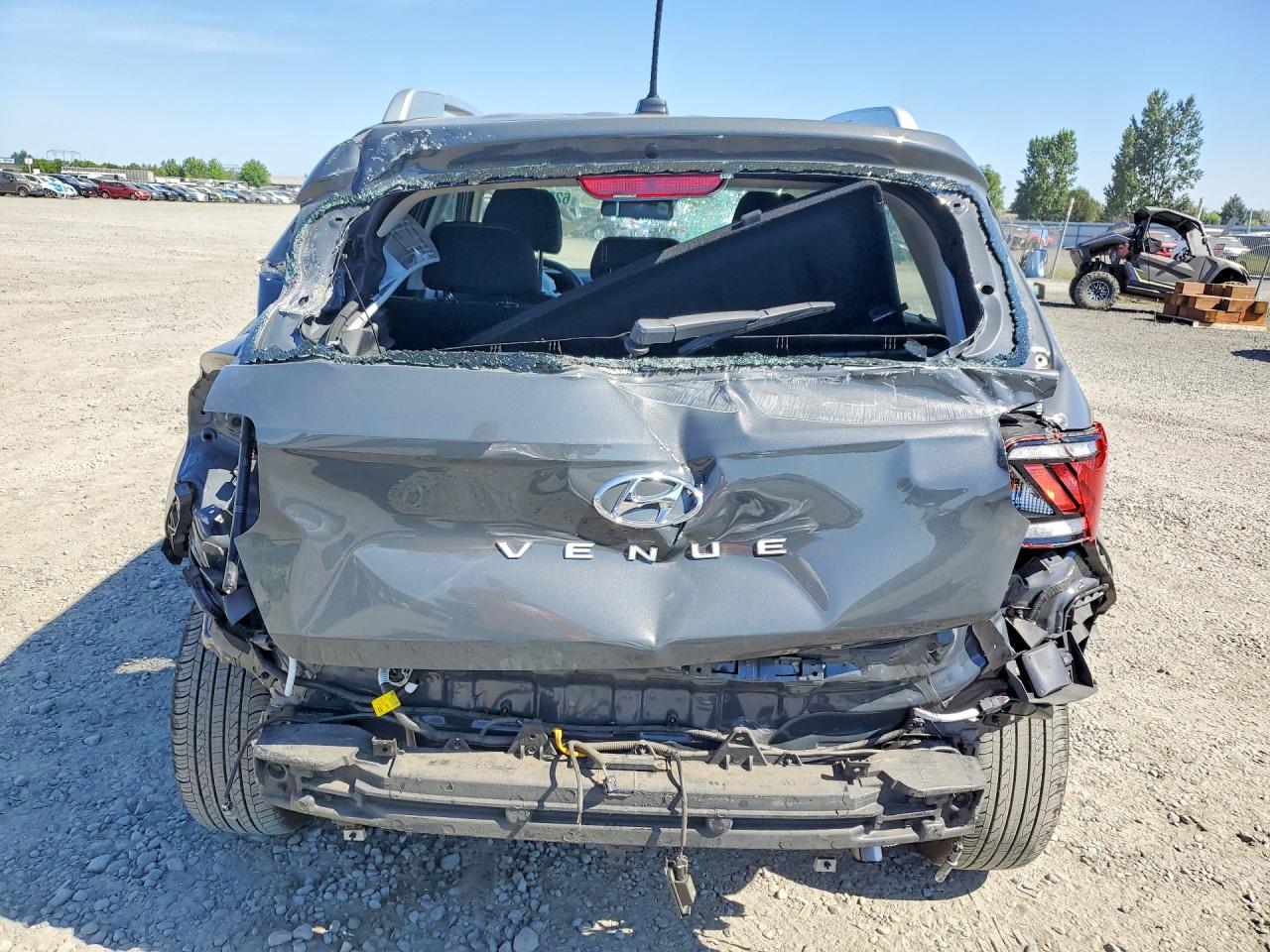 2025 Hyundai Venue Sel Gray vin: KMHRC8A3XSU358705