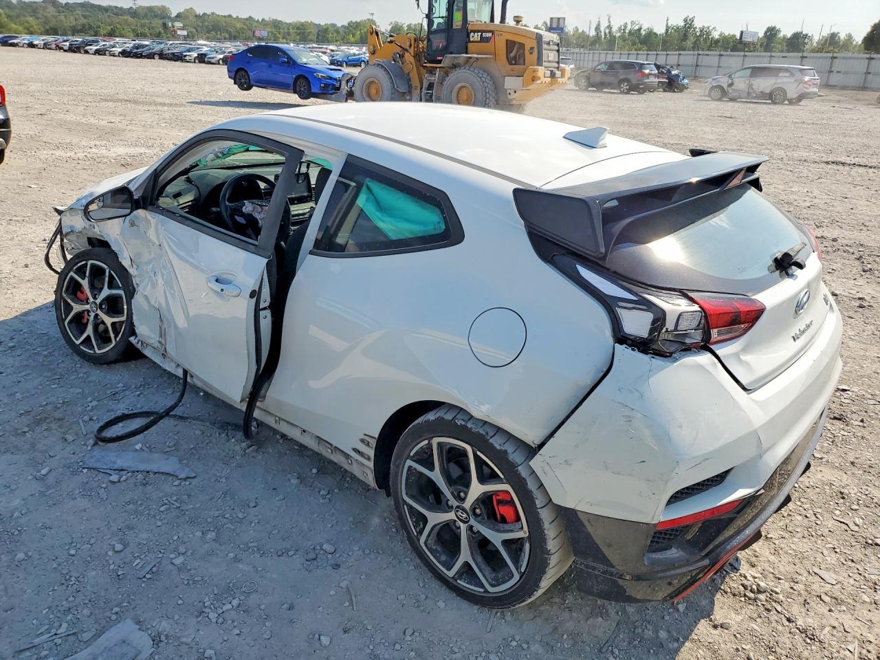 2019 Hyundai Veloster N Base Белый vin: KMHT36AHXKU001773