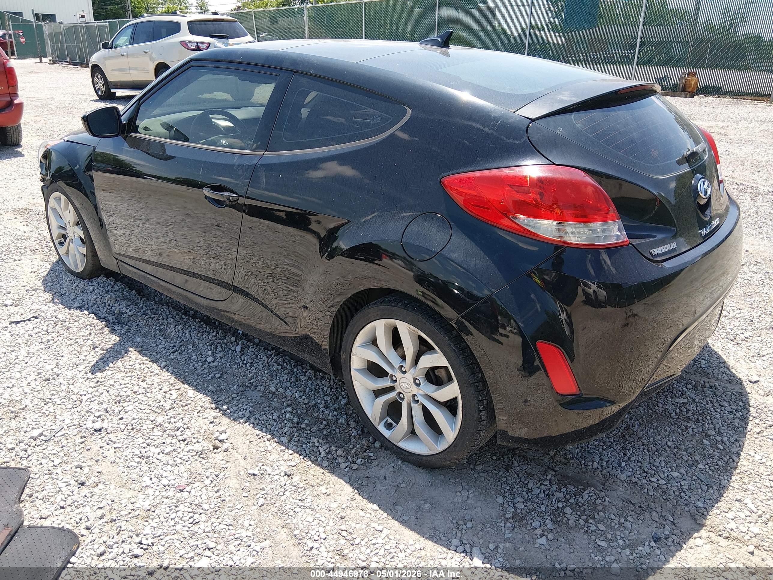 2012 Hyundai Veloster Base W/gray Black vin: KMHTC6AD0CU023117