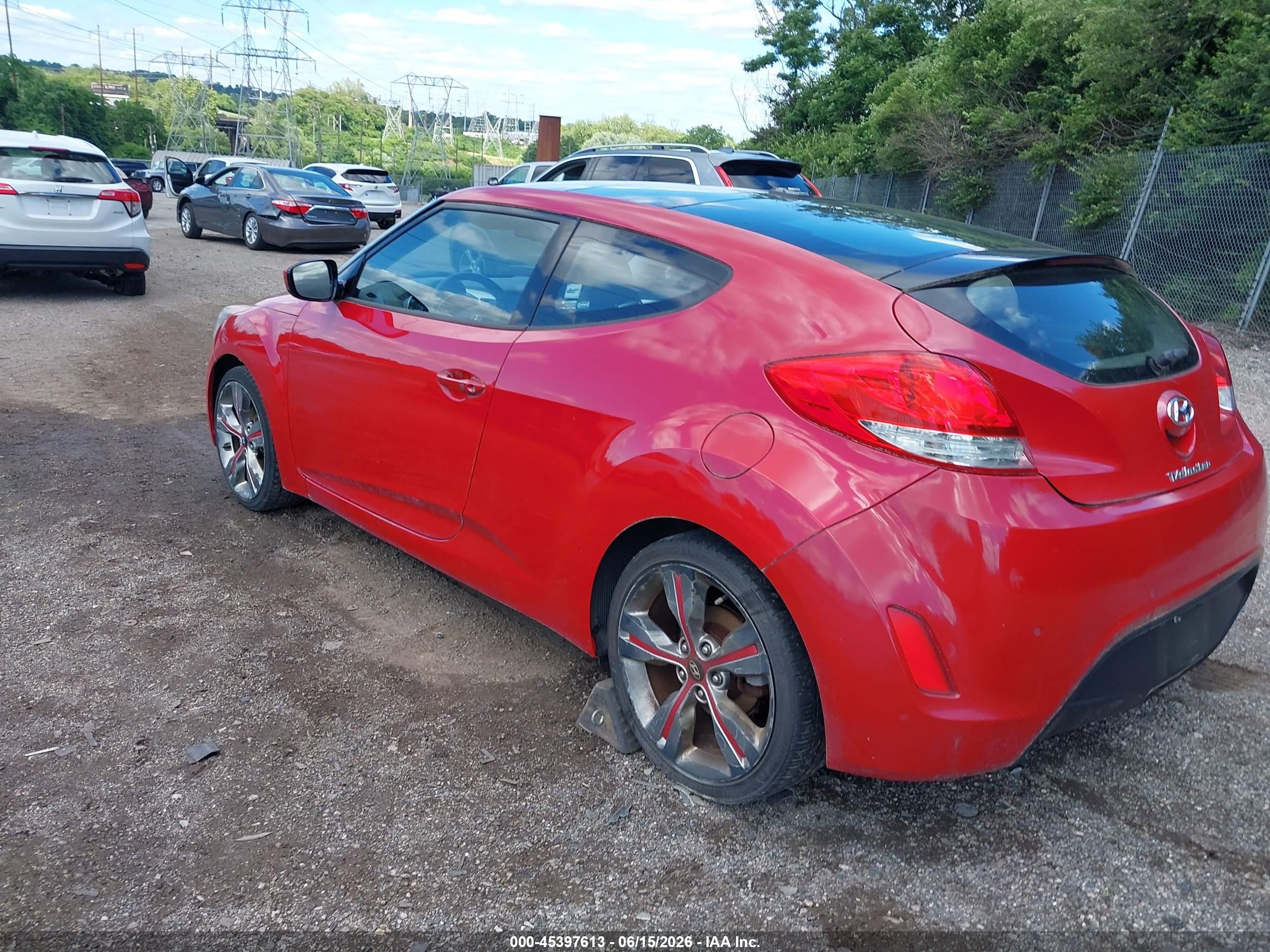 2012 Hyundai Veloster Base W/gray Red vin: KMHTC6AD0CU024901